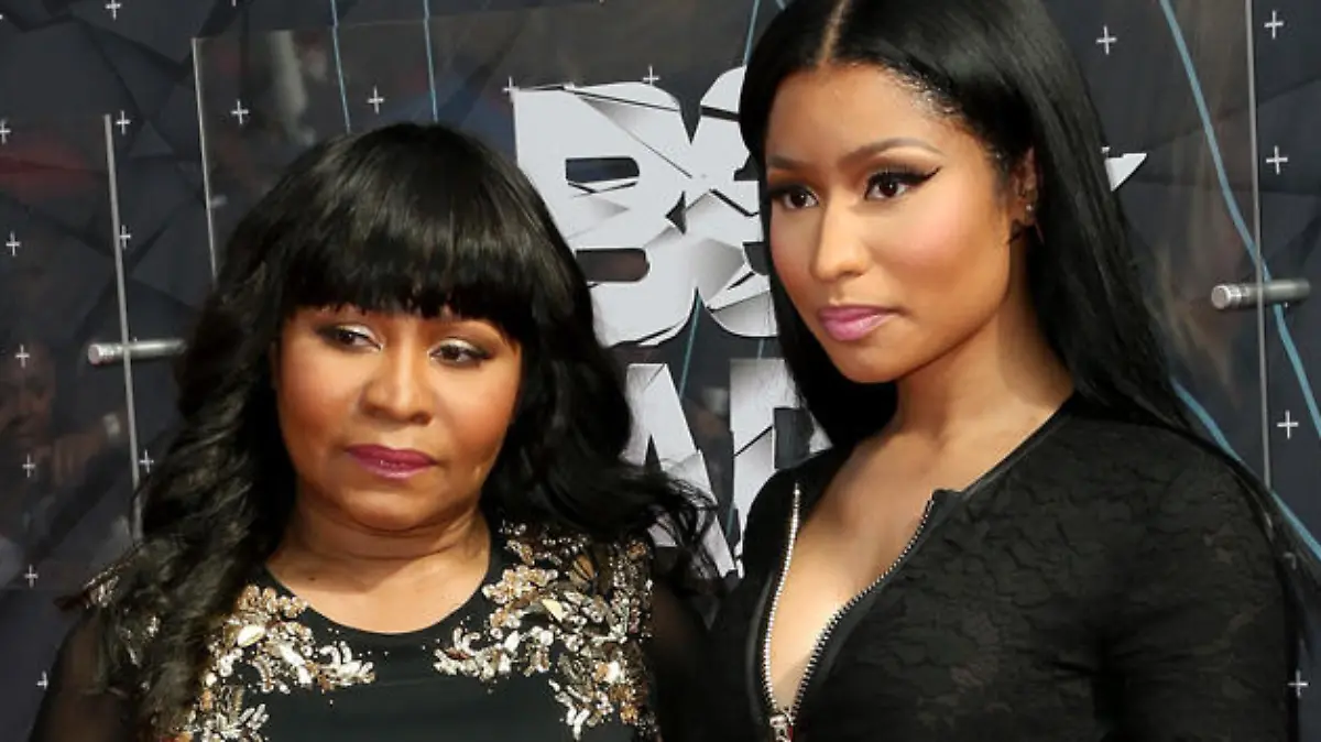 Nicki Minaj und ihrer Mama Carol
