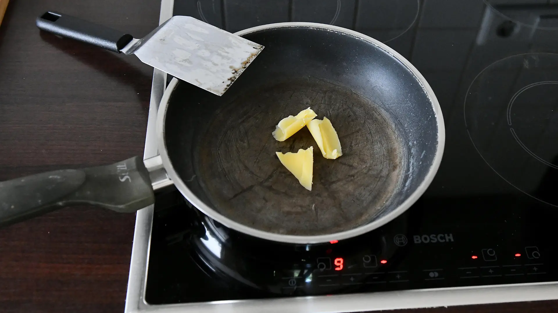 Pfanne mit kaputter Beschichtung