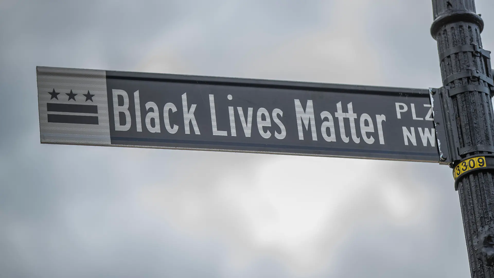 The Black Lives Matter PLZ NW street sign