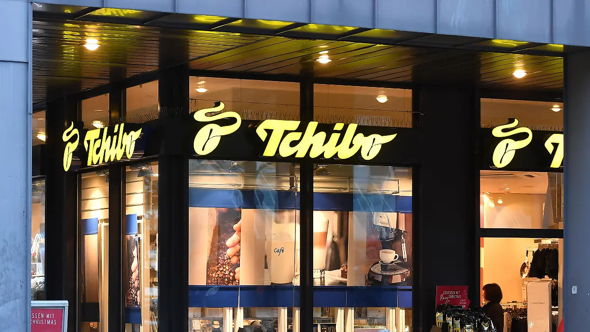 Tchibo Filiale,Schaufenster,Laden