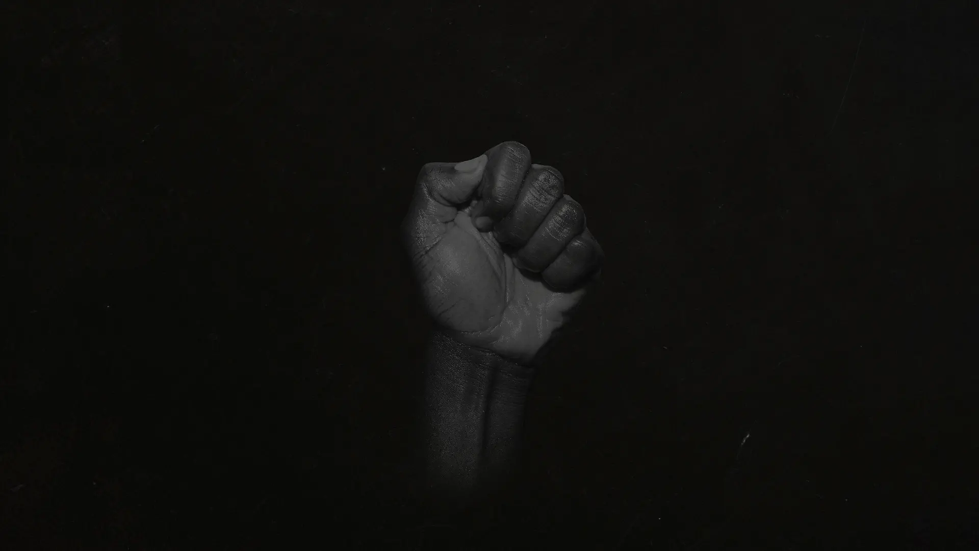 HANDOUT - 23.12.2020, ---: Das Cover des Albums "Sault - Untitled (Black Is) des anonymen britischen Projekts Sault (undatierte Aufnahme). Keine Band wird 2020 so gefeiert wie  Sault. Mit zwei Alben zwischen Polit-Soul und Hip-Hop liefern die Musiker einen kraftvollen Soundtrack für «Black Lives Matter». Foto: Sault/dpa - ACHTUNG: Nur zur redaktionellen Verwendung im Zusammenhang mit einer Berichterstattung über das Album und nur mit vollständiger Nennung des vorstehenden Credits +++ dpa-Bildfunk +++