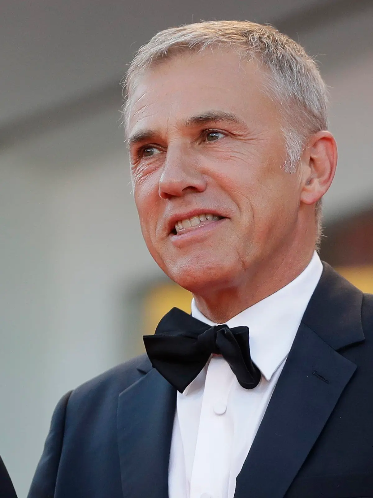 ARCHIV - 08.09.2018, Italien, Venedig: Jurymitglied Christoph Waltz, Schauspieler aus Österreich, kommt zur Abschlusszeremonie und Preisverleihung der 75. Ausgabe der Filmfestspiele in Venedig. Waltz sieht sich in der Corona-Krise als privilegiert, sagte er der deutschen «GQ». (zu dpa "Christoph Waltz genervt von Promi-Jammern und Corona-Leugnern") Foto: Kirsty Wigglesworth/AP/dpa +++ dpa-Bildfunk +++