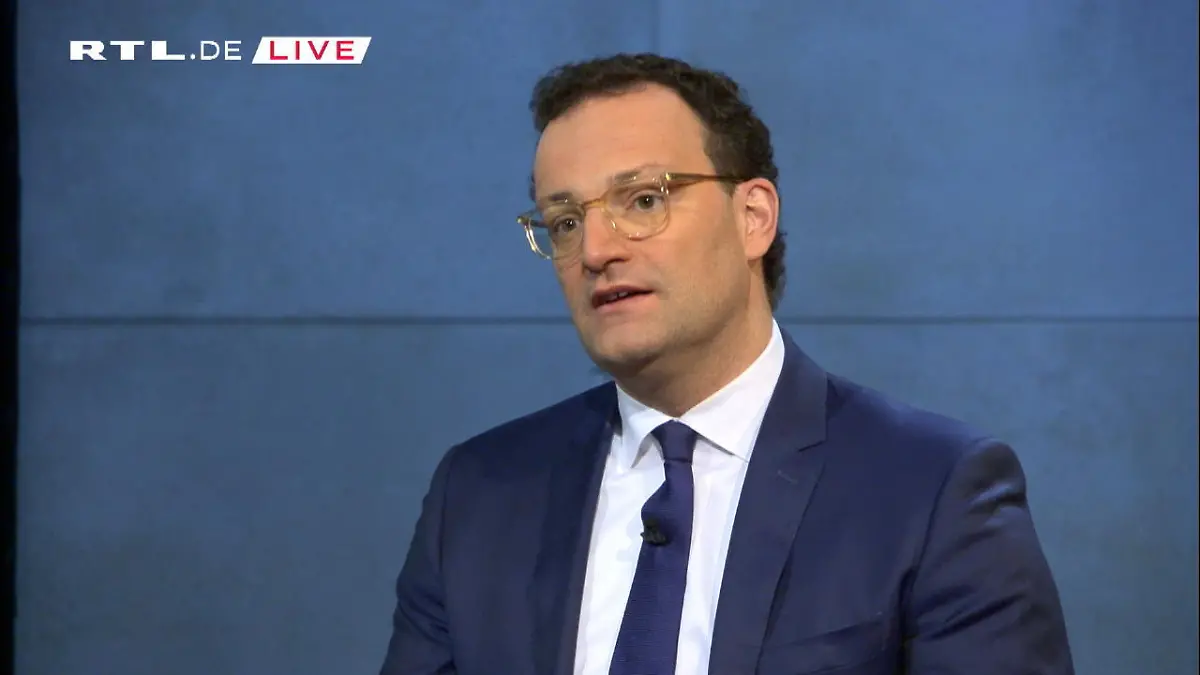 Das sagt Jens Spahn über den Impfstoff von AstraZeneca "Impfreaktionen sind ein gutes Zeichen"