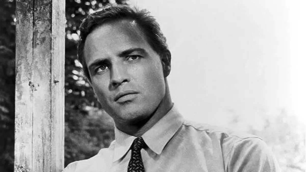 MARLON BRANDO in THE FUGITIVE KIND 1959, directed by SIDNEY LUMET. PUBLICATIONxNOTxINxGERxFRAxSPA Copyright: xUNITEDxARTISTSx/xAlbumx alb3908945 EDITORIAL USE ONLY
