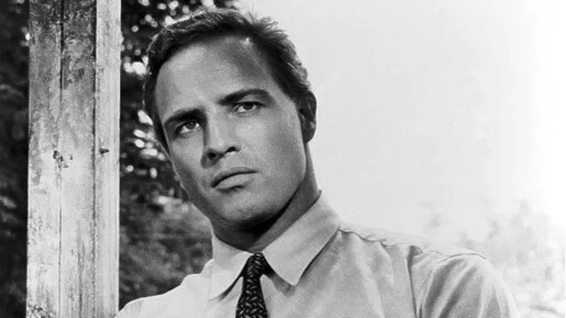 MARLON BRANDO in THE FUGITIVE KIND 1959, directed by SIDNEY LUMET. PUBLICATIONxNOTxINxGERxFRAxSPA Copyright: xUNITEDxARTISTSx/xAlbumx alb3908945 EDITORIAL USE ONLY