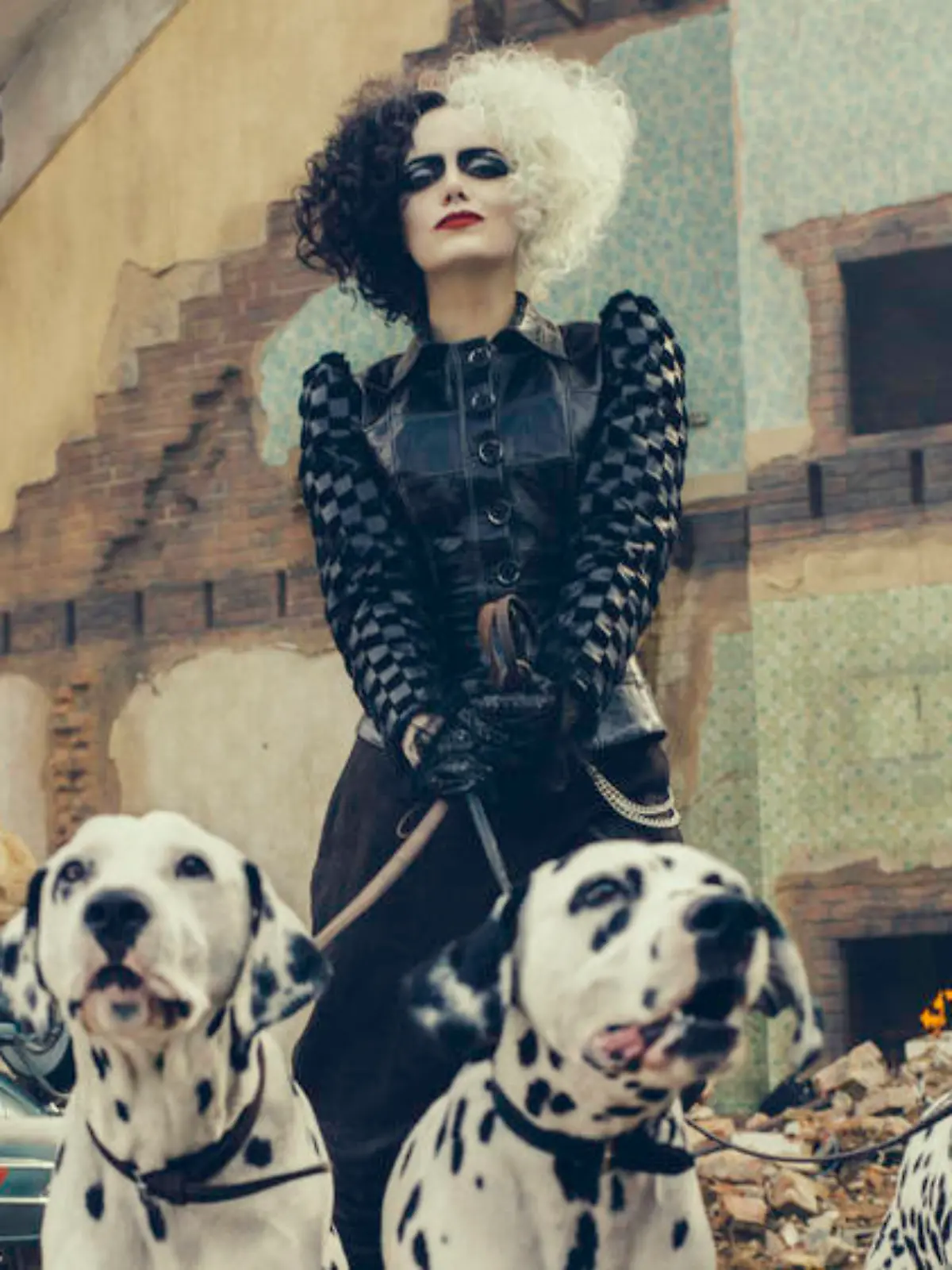 Emma Stone überzeugt schon jetzt als Schurkin "Cruella"