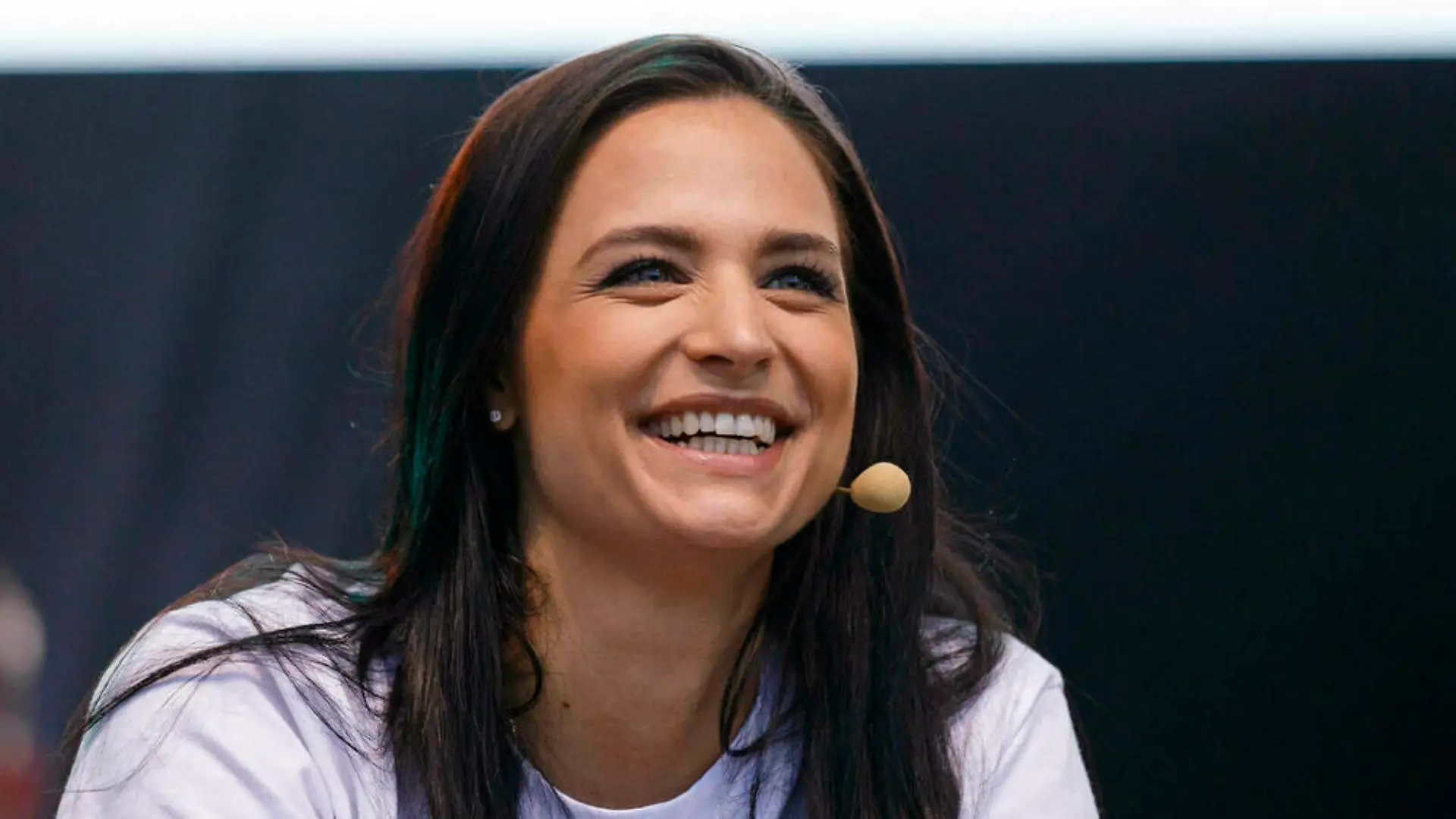 Amira Pocher startet solo durch