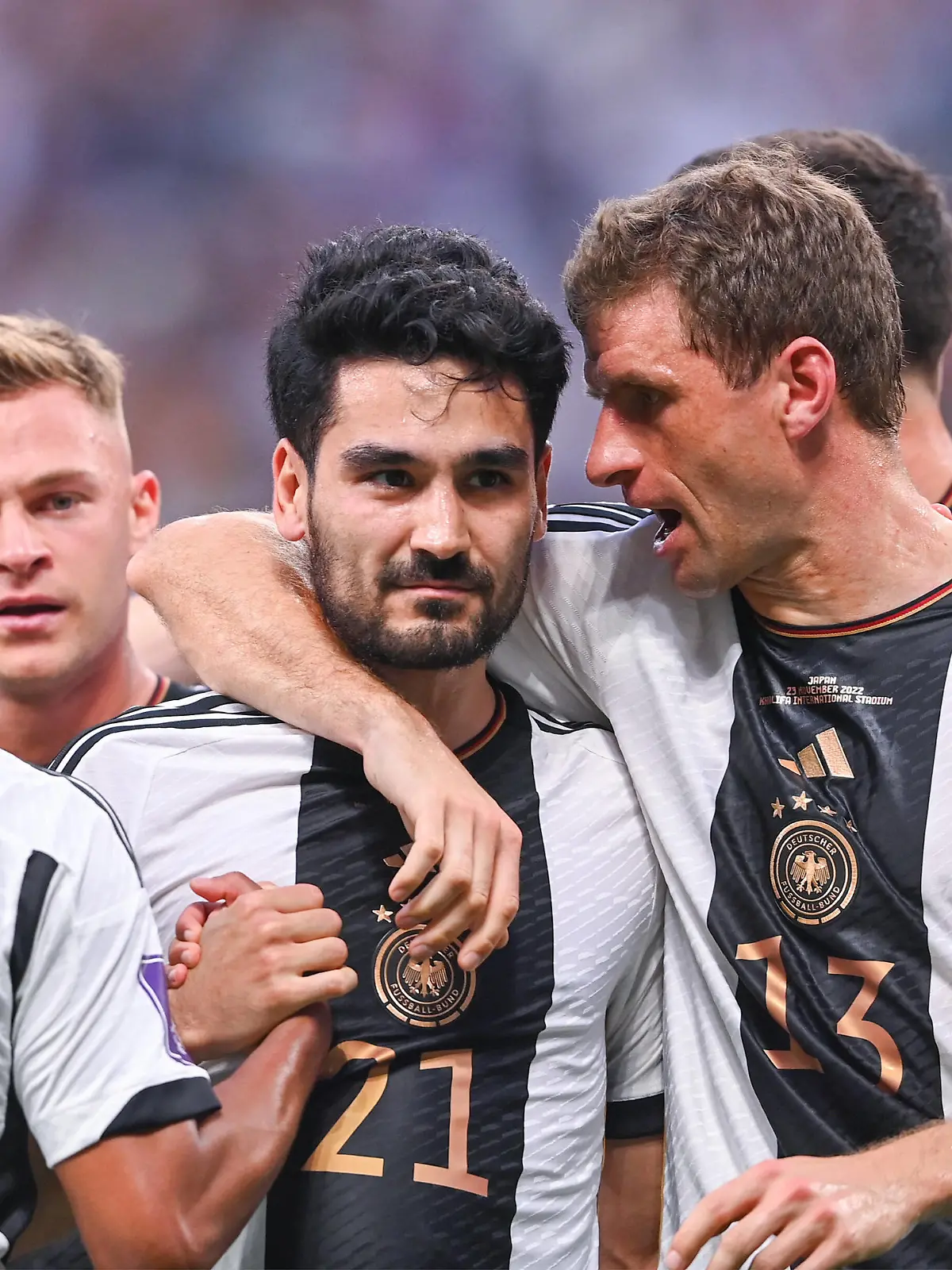  FUSSBALL WM 2022 VORRUNDE GRUPPE C Deutschland - Japan 23.11.2022 Serge Gnabry, Joshua Kimmich, Ilkay Guendogan und Thomas Mueller v.l. *** FOOTBALL World Cup 2022 PRE-ROUND GROUP C Germany Japan 23 11 2022 Serge Gnabry, Joshua Kimmich, Ilkay Guendogan and Thomas Mueller v l