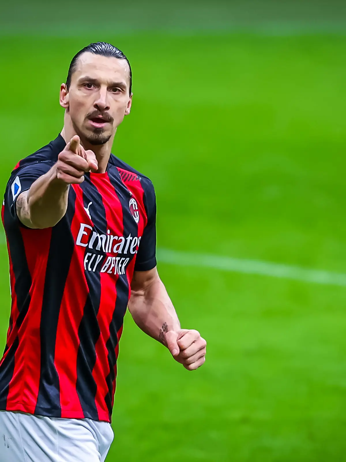  AC Milan vs FC Crotone - Serie A 2020/21 - 07/02/2021 Zlatan Ibrahimovic of AC Milan celebrates after scoring a goal during the Serie A 2020/21 football match between AC Milan vs FC Crotone at the San Siro Stadium, Milan, Italy on February 07, 2021 - Photo FCI / Fabrizio Carabelli *** AC Milan vs FC Crotone Serie A 2020 21 07 02 2021 Zlatan Ibrahimovic of AC Milan celebrates after scoring a goal during the Serie A 2020 21 football match between AC Milan vs FC Crotone at the San Siro Stadium, Milan, Italy on February 07, 2021 Photo FCI Fabrizio Carabelli Copyright: xBEAUTIFULxSPORTS/Carabellix