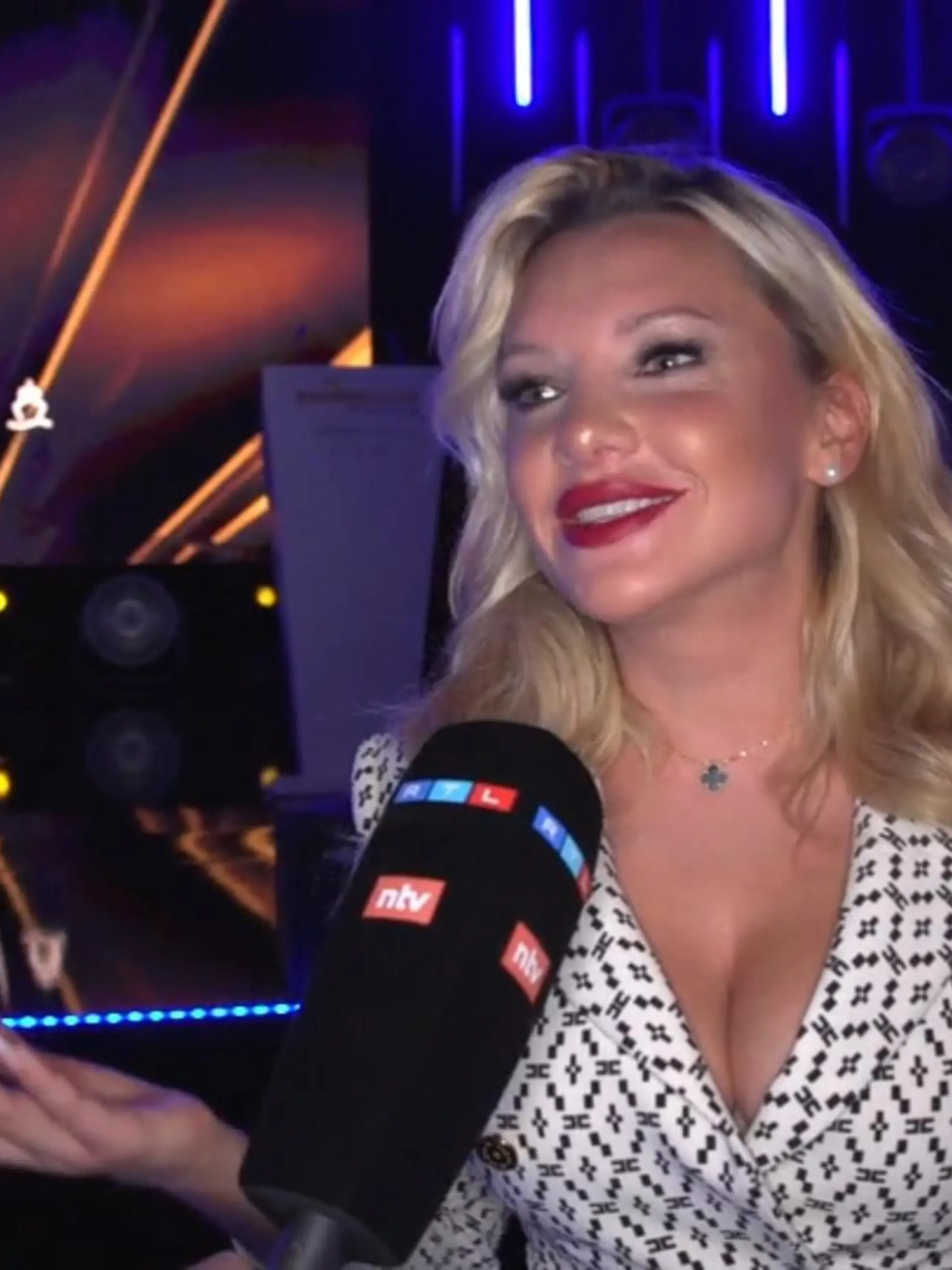 Evelyn Burdecki spricht im RTL-Interview über ihren Damenbart