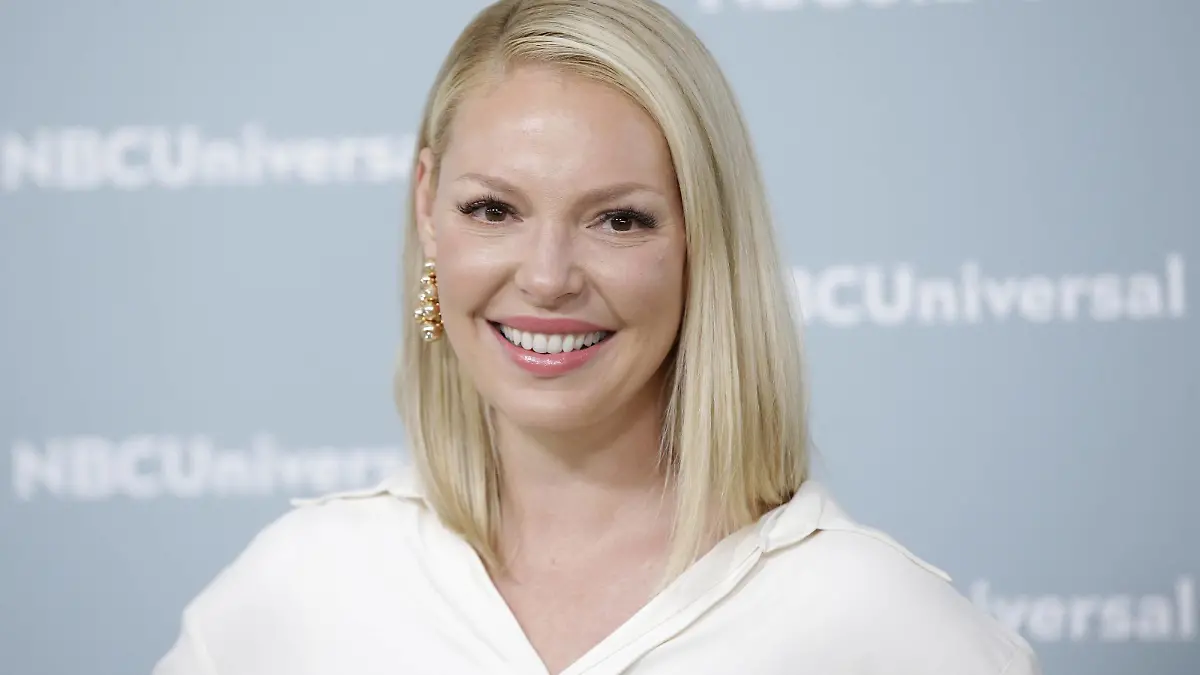 Katherine Heigl arrives on the red carpet at the 2018 NBCUniversal Upfront at Radio City Music Hall on May 14, 2018 in New York City. PUBLICATIONxINxGERxSUIxAUTxHUNxONLY NYP20180514169 JOHNxANGELILLO