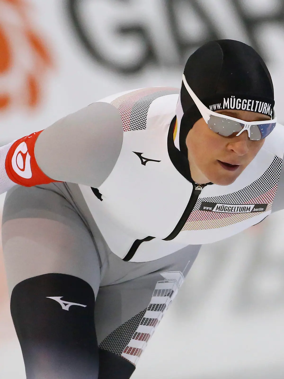 ARCHIV - 15.02.2020, USA, Kearns: Eisschnelllauf, Weltmeisterschaft, 5000 Meter, Damen: Claudia Pechstein aus Deutschland in Aktion.      (zu dpa "Rückenprobleme: Pechstein verzichtet auf WM-Start über 3000 Meter") Foto: Rick Bowmer/AP/dpa +++ dpa-Bildfunk +++