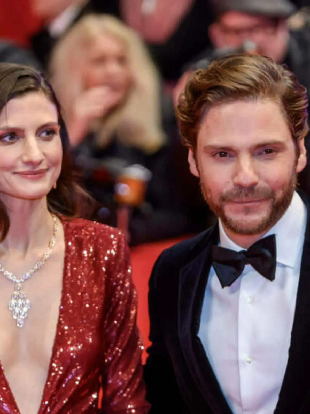 Berlinale 2021: Daniel Brühls Regiedebüt "Nebenan" geht ins Rennen