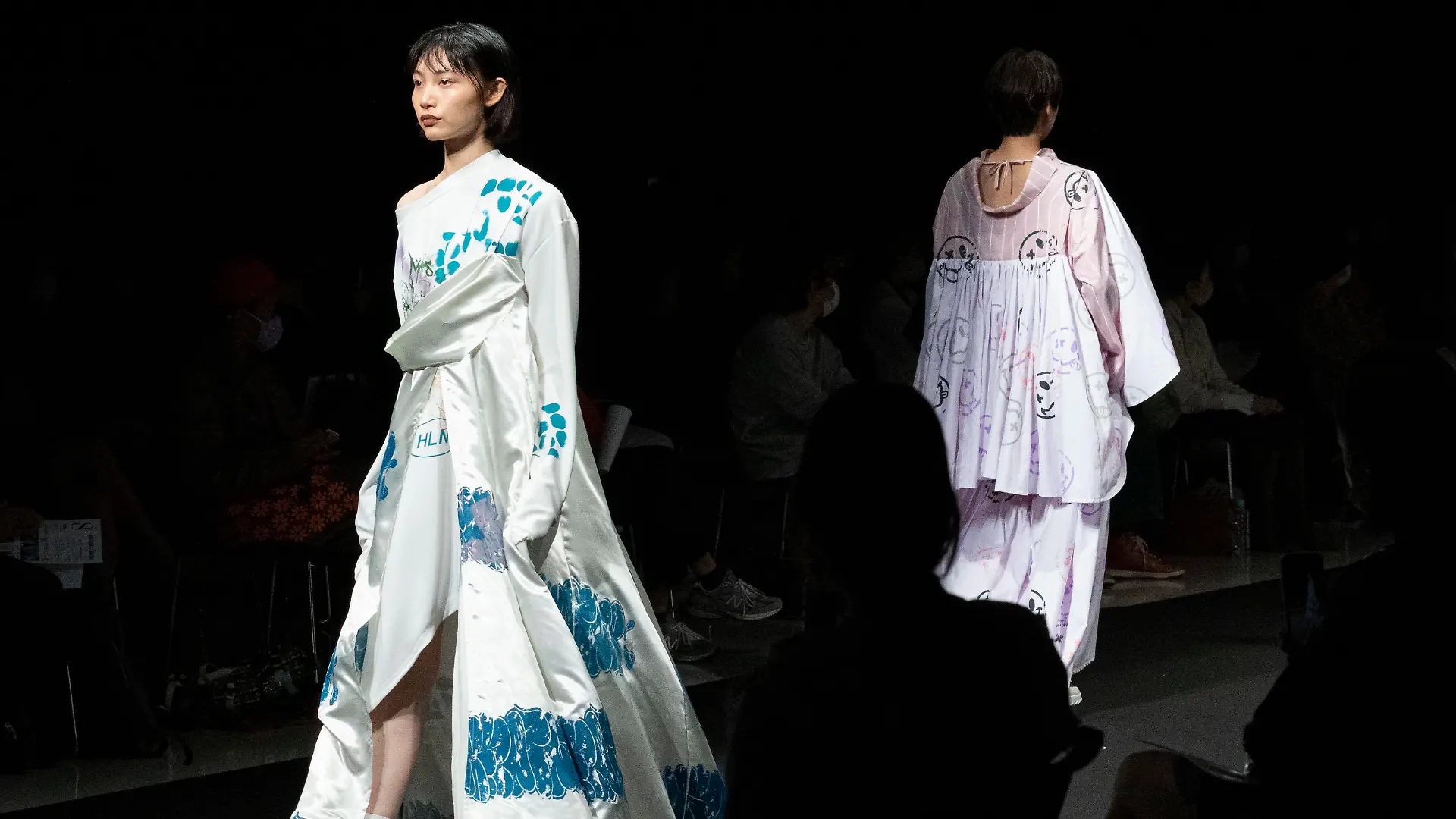 October 15, 2020, Tokyo, Japan: Models wearing fashion brand HLN by Haruno Tamura walk down the catwalk during the Rakuten Fashion Week TOKYO 2021 S/S collection at Shibuya Hikarie The Rakuten Fashion Week TOKYO 2021 Spring / Summer collection runs from October 12 to 17. Tokyo Japan - ZUMAm191 20201015_zap_m191_027 Copyright: xRodrigoxReyesxMarinx