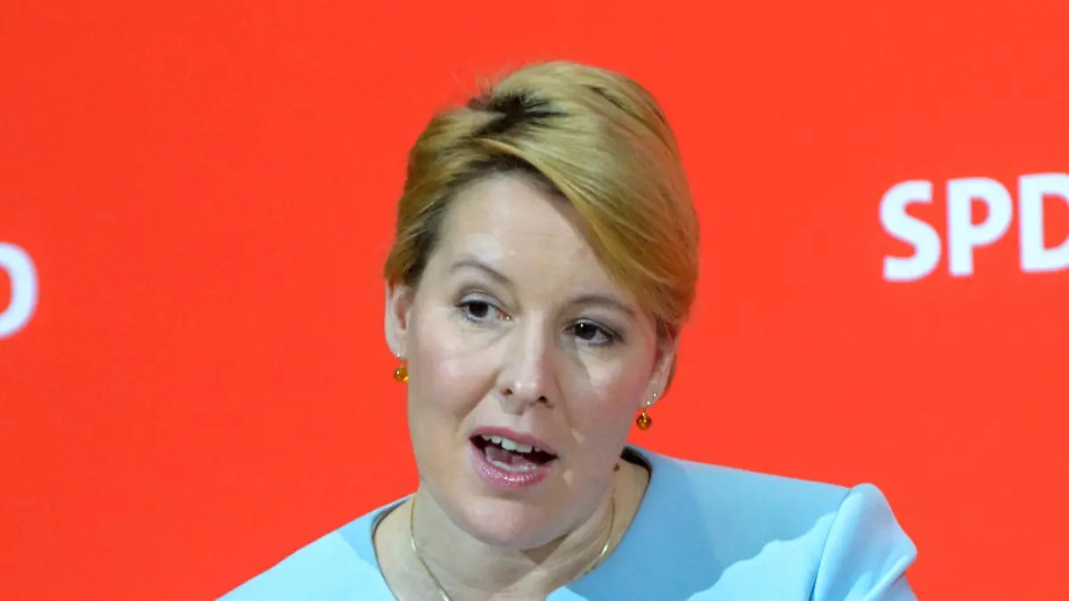 Bundesministerin Franziska Giffey sehnt sich nach Friseurbesuch