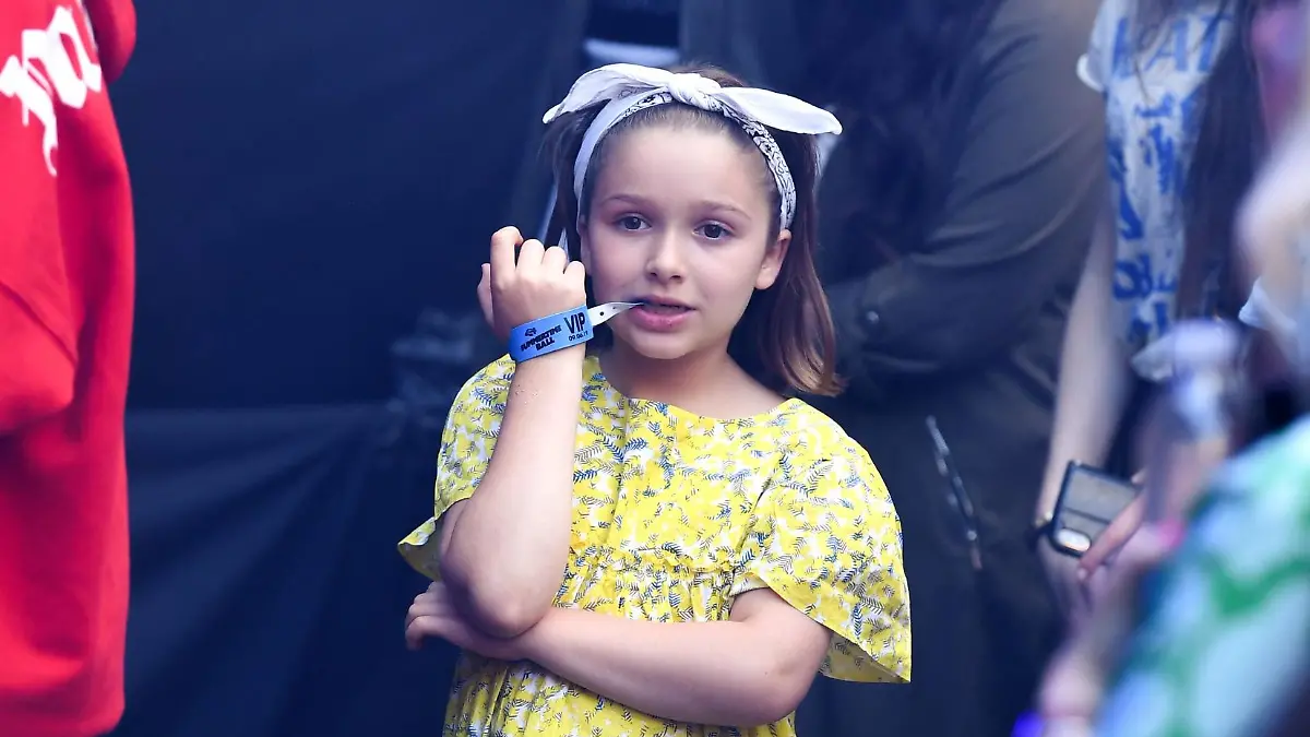 Capital FM Summertime Ball 2019 - Wembley Stadium Harper Beckham in the crowd during Capital s Summertime Ball. The world s biggest stars perform live for 80,000 Capital listeners at Wembley Stadium at the UK s biggest summer party. Picture Credit Should Read: Doug Peters/EMPICS EDITORIAL USE ONLY PUBLICATIONxINxGERxSUIxAUTxONLY Copyright: xDougxPetersx 43425567