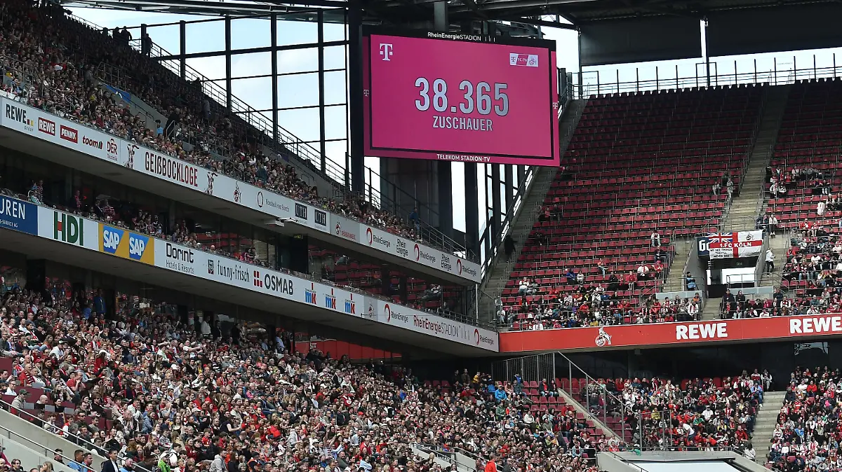 23.04.2023, Cologne, Germany, Rhein-Energie-Stadium, 1. FC Koeln vs Eintracht Frankfurt - Frauen Bundesliga, . die offizielle Zuschauerzahl Foto Ralf Treese, Ralf Treese DFB / DFL REGULATIONS PROHIBIT ANY USE OF PHOTOGRAPHS AS IMAGE SEQUENCES AND/OR QUASI-VIDEO. Cologne Rhein-Energie-Stadium North Rhine-Westphalia Germany *** 23 04 2023, Cologne, Germany, Rhein Energie Stadium, 1 FC Koeln vs Eintracht Frankfurt Frauen Bundesliga, the official crowd photo Ralf Treese, Ralf Treese DFB DFL REGULATIONS PROHIBIT ANY USE OF PHOTOGRAPHS AS IMAGE SEQUENCES AND OR QUASI VIDEO Cologne Rhein Energie Stadium North Rhine Westphalia Germany PUBLICATIONxINxGERxSUIxAUTxONLY / 521_KOESGE20230423_029 / Treese-521