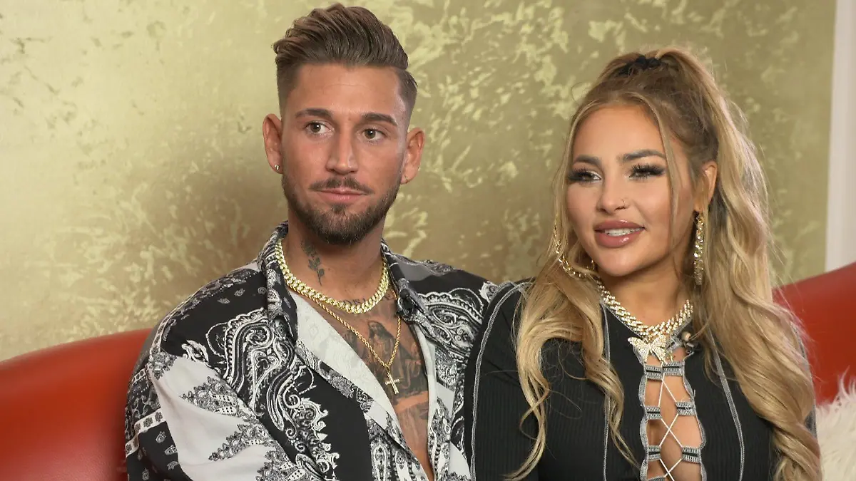 Mike Heiter und seine neue Freundin Laura