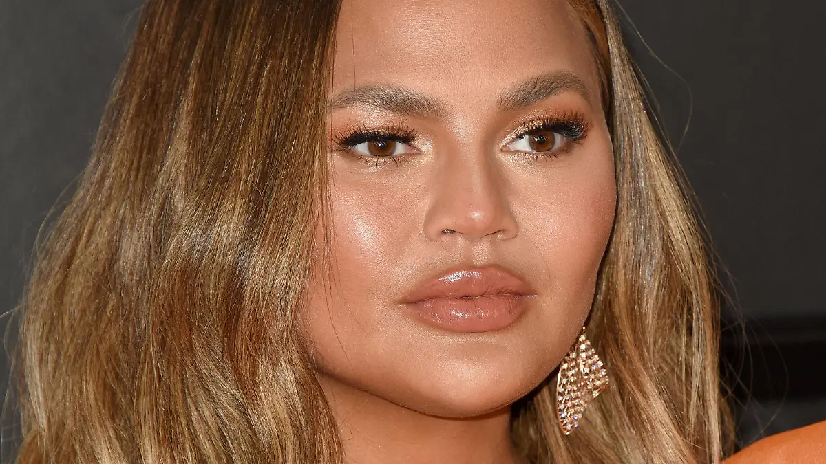 January 26, 2020, Los Angeles, CA, USA: LOS ANGELES - JAN 26: Chrissy Teigen at the 62nd Grammy Awards at the Staples Center on January 26, 2020 in Los Angeles, CA Los Angeles USA PUBLICATIONxINxGERxSUIxAUTxONLY - ZUMAb170 20200126zapb170564 Copyright: xKayxBlakex