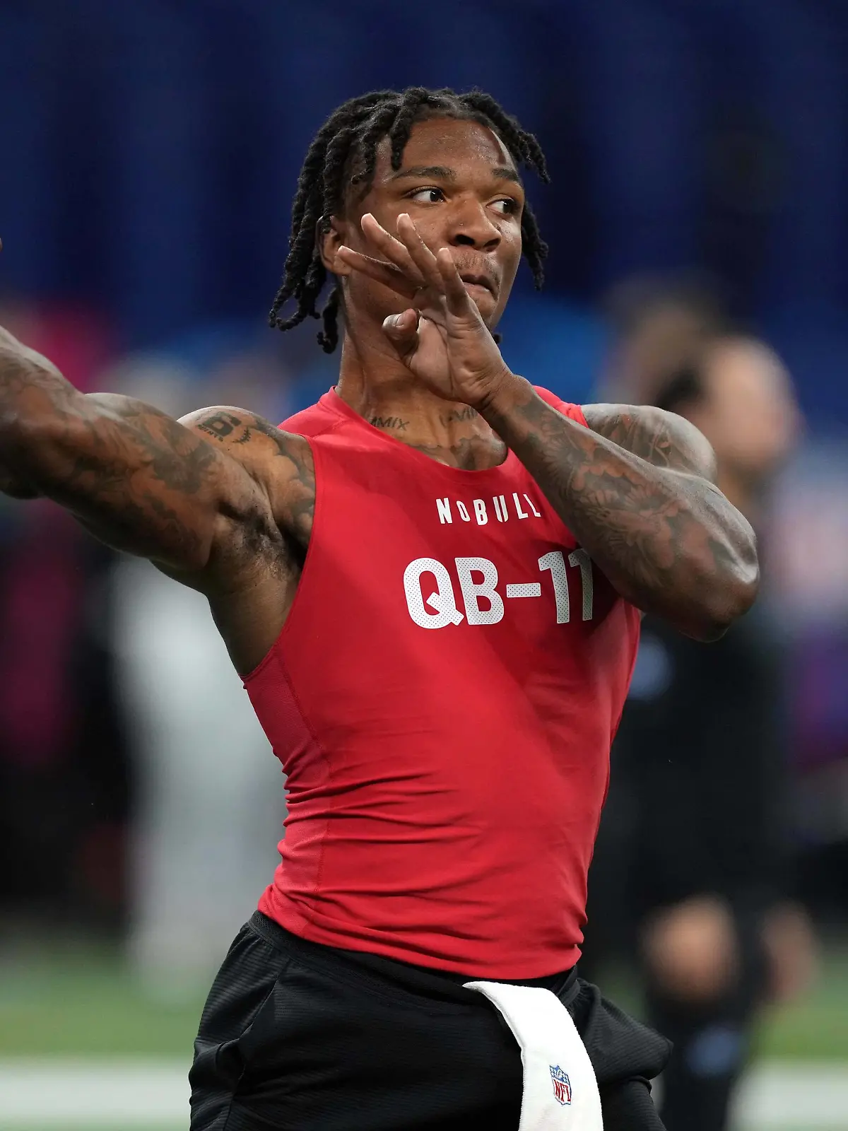 NFL, American Football Herren, USA Combine Mar 4, 2023 Indianapolis, IN, USA Florida quarterback Anthony Richardson QB11 participates in drills at Lucas Oil Stadium. Indianapolis Lucas Oil Stadium IN USA, EDITORIAL USE ONLY PUBLICATIONxINxGERxSUIxAUTxONLY Copyright: xKirbyxLeex 20230304_jdm_al2_078