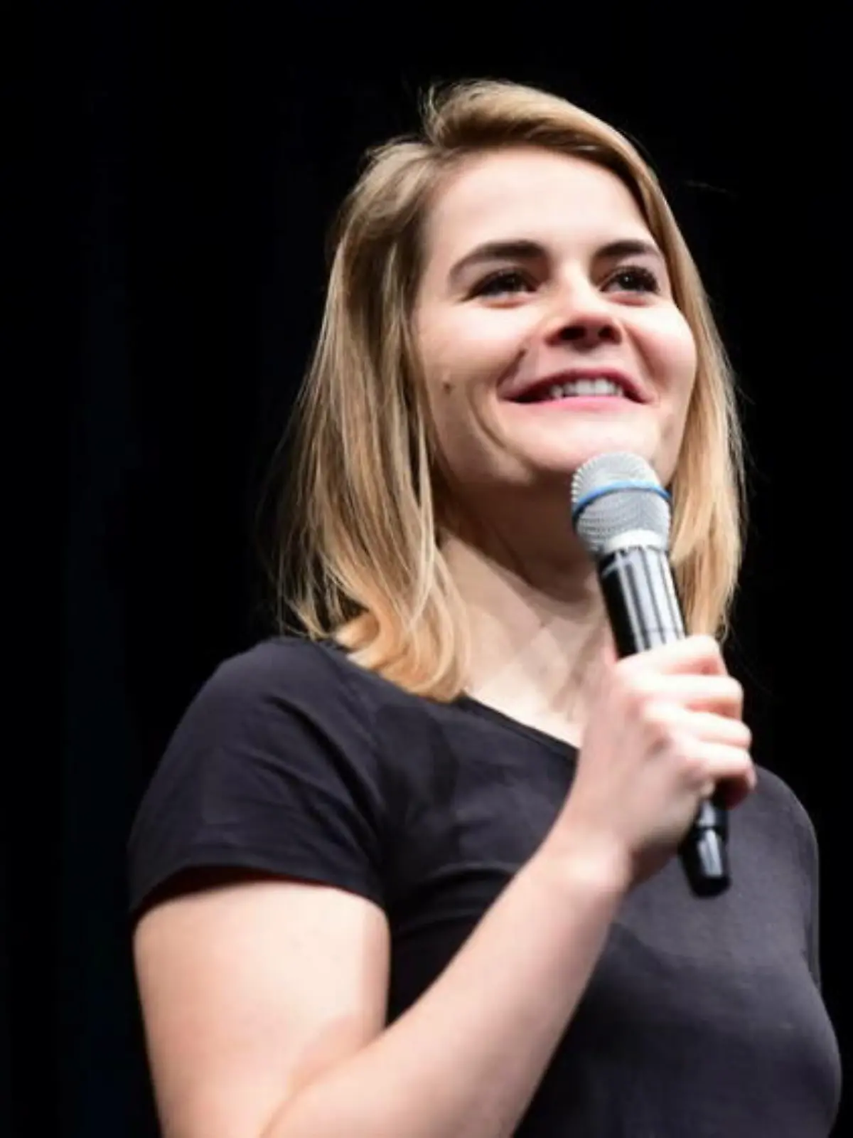 Hazel Brugger hat schon vor fast einem Jahr geheiratet