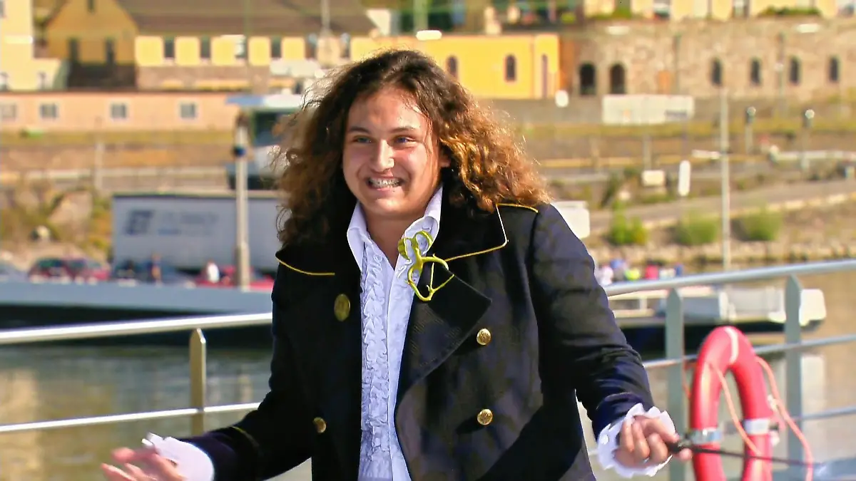Vincenzo Decaro will die DSDS-Jury verzaubern Mit Zauberstab zum Casting