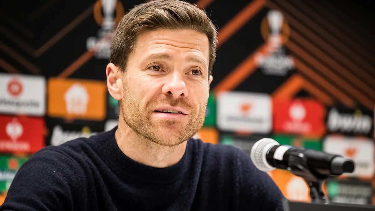 UEFA Europa League Viertelfinale: Royale Union Saint Gilloise - Bayer 04 Leverkusen Xabi Alonso Trainer Bayer 04 Leverkusen in der Pressekonferenz UEFA Europa League Viertelfinale: Royale Union Saint Gilloise - Bayer 04 Leverkusen, Bruessel, Anderlecht Stadium *** UEFA Europa League Quarterfinal Royale Union Saint Gilloise Bayer 04 Leverkusen Xabi Alonso coach Bayer 04 Leverkusen in the press conference UEFA Europa League Quarterfinal Royale Union Saint Gilloise Bayer 04 Leverkusen, Brussels, Anderlecht Stadium Copyright: xBEAUTIFULxSPORTS/Wunderlx