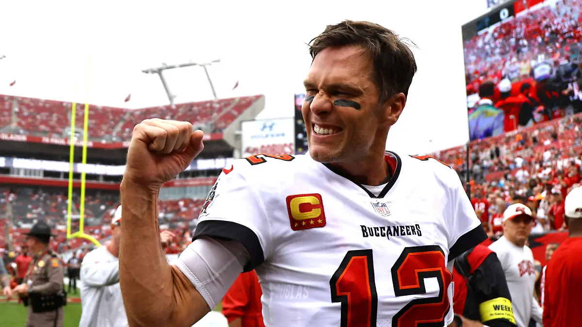 FILE PHOTO: Jan 1, 2023; Tampa, Florida, USA; Tampa Bay Buccaneers quarterback Tom Brady (12) gets pumped up prior to the game against the Carolina Panthers at Raymond James Stadium. Mandatory Credit: Kim Klement-USA TODAY Sports TPX IMAGES OF THE DAY/File Photo
