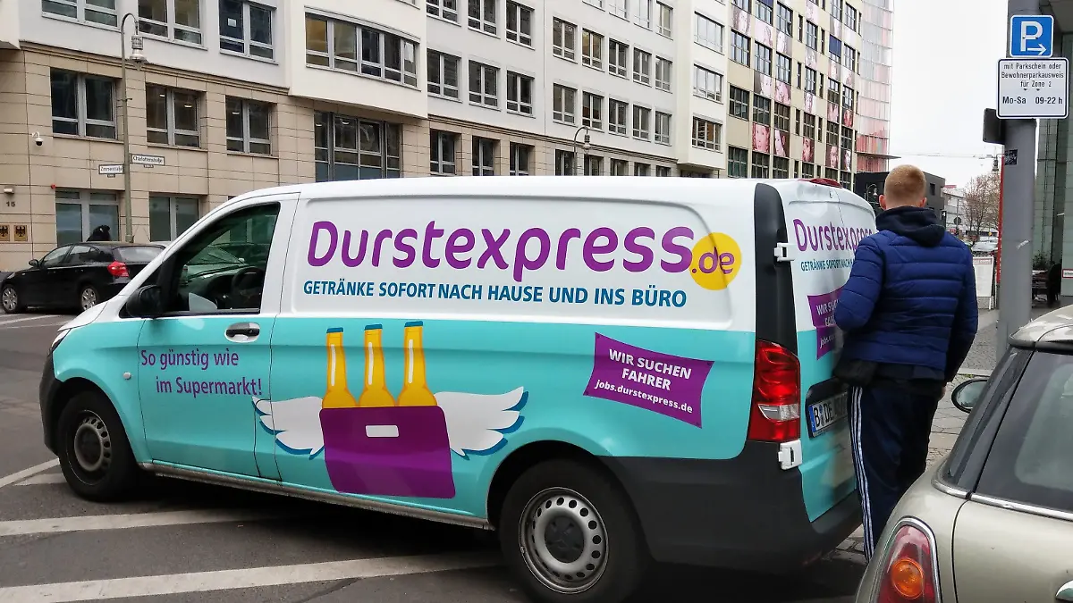 Getränkelieferant Durstexpress kündigt Mitarbeitern.