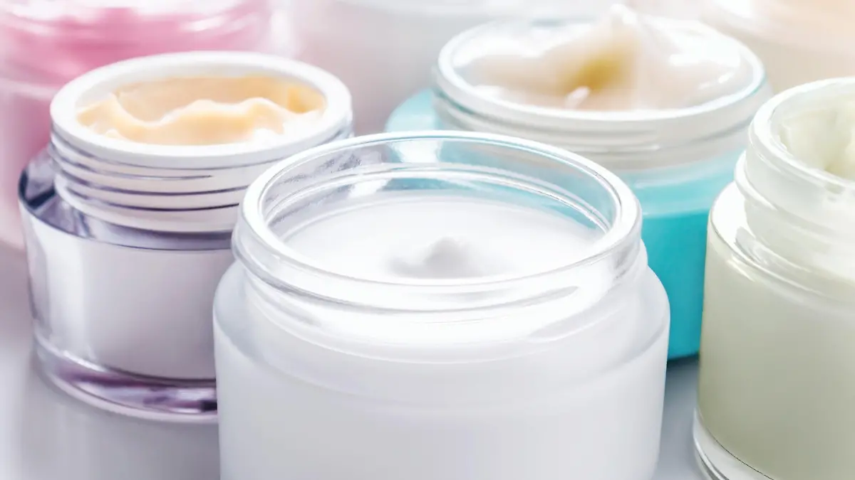 Close-Up Creme-Tiegel