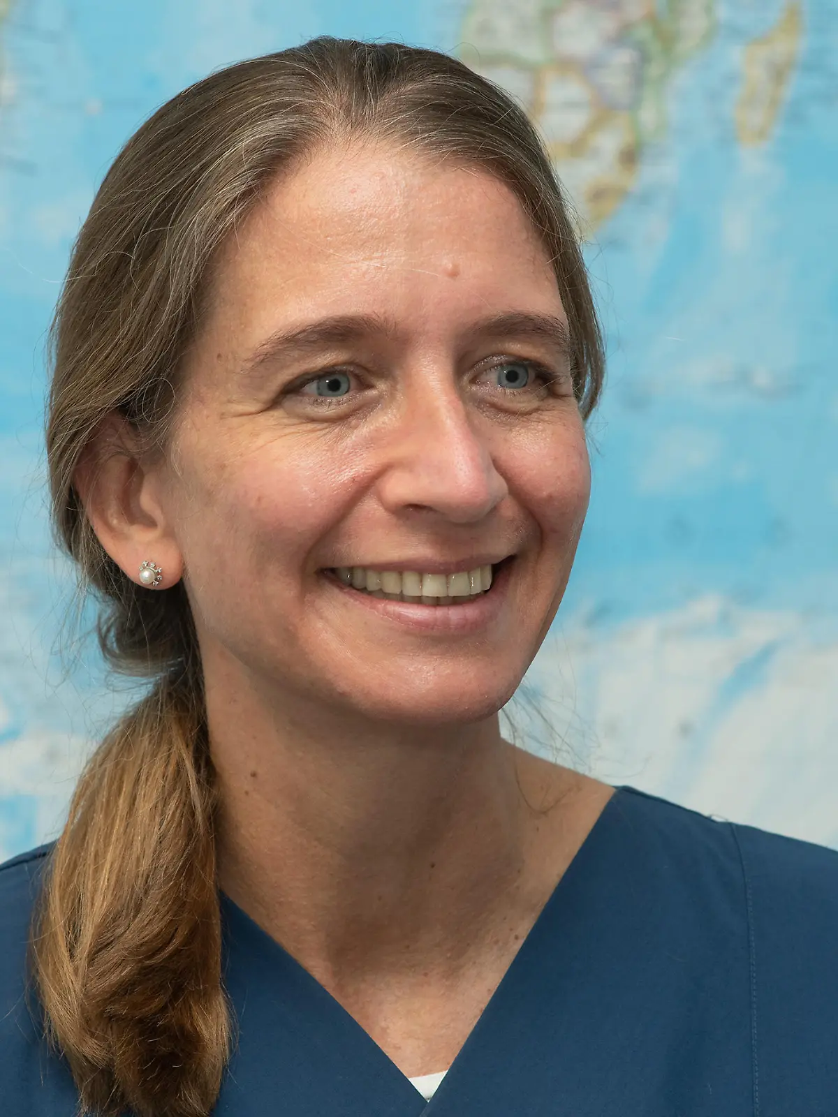 Dr. Camilla Rothe im Experten-Podcast "Klartext Corona" der Apotheken Umschau zur Corona-Mutation: "Wir müssen extrem wachsam sein"