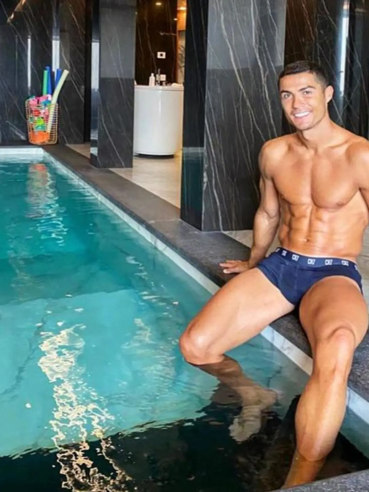 CR7