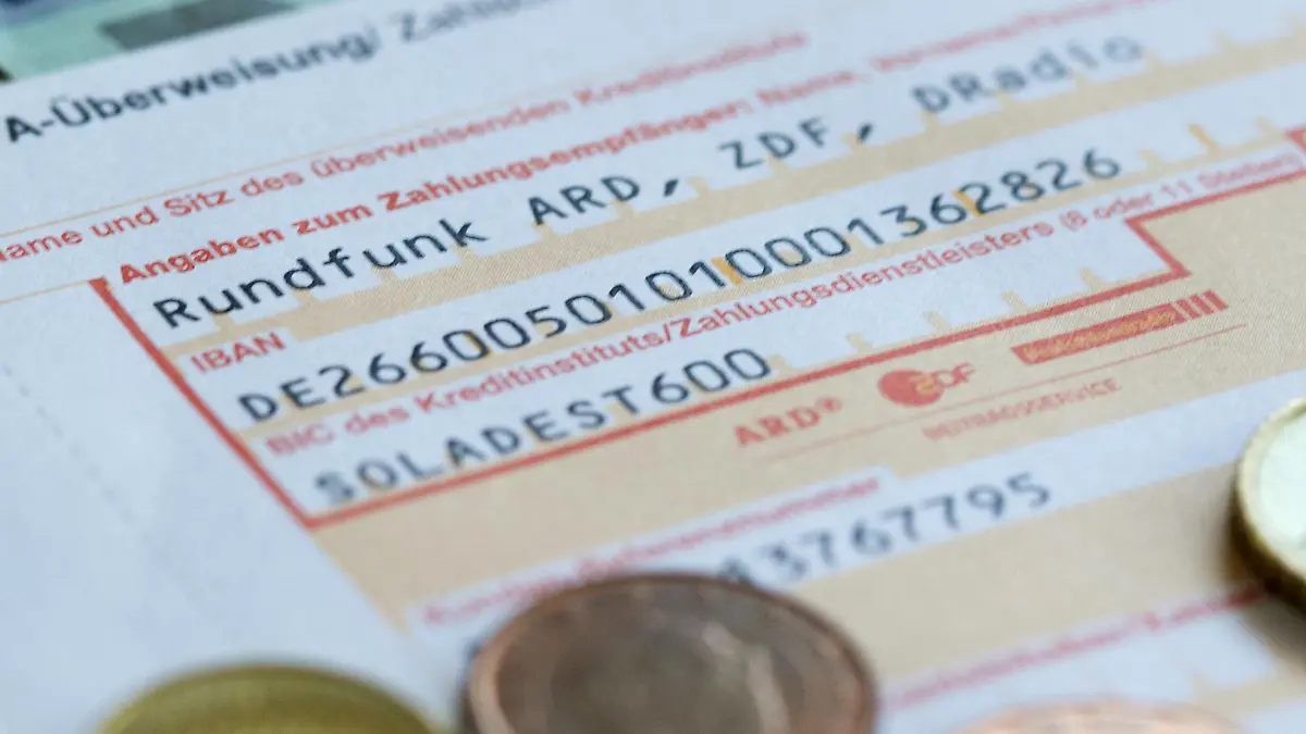 Themenbild - Rundfunkgebuehr Winden Rundfunkgebuehr Themenbild, Featurebild, Symbolbild , EP_DFG