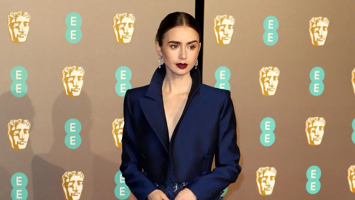 "Viele Stimmen im Kopf": Lily Collins spricht über ihre Essstörung