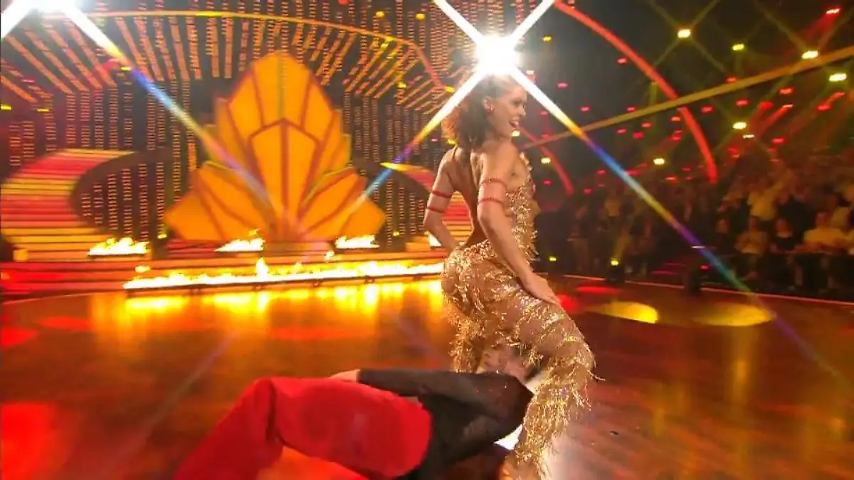 Vanessa, Christian und die "Salsa der Nation" Let's Dance 2017: 8. Liveshow