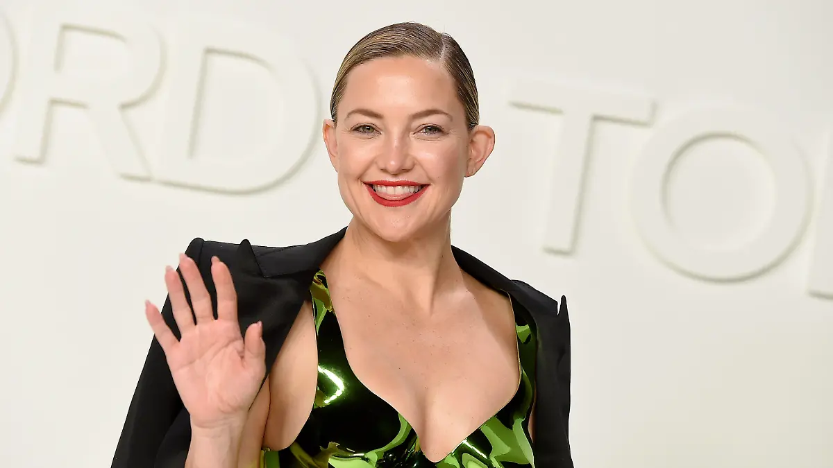 ARCHIV - 08.02.2020, USA, Los Angeles: Kate Hudson, US-amerikanische Schauspielerin und Filmproduzentin, besucht in den Milk Studios die Tom-Ford-Show. (zu dpa "Kate Hudson: Habe hochgesteckte Ziele für meine Familie") Foto: Jordan Strauss/Invision/AP/dpa +++ dpa-Bildfunk +++