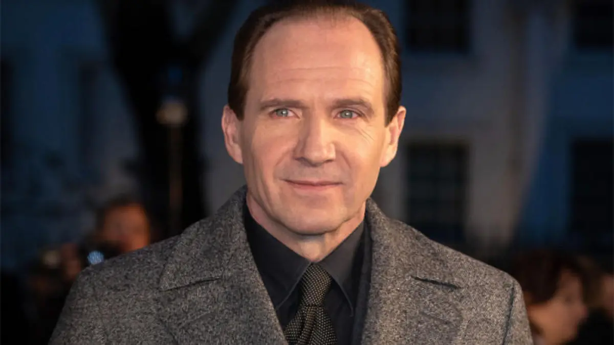 Ralph Fiennes: Beschäftigung ist das A und O im Lockdown