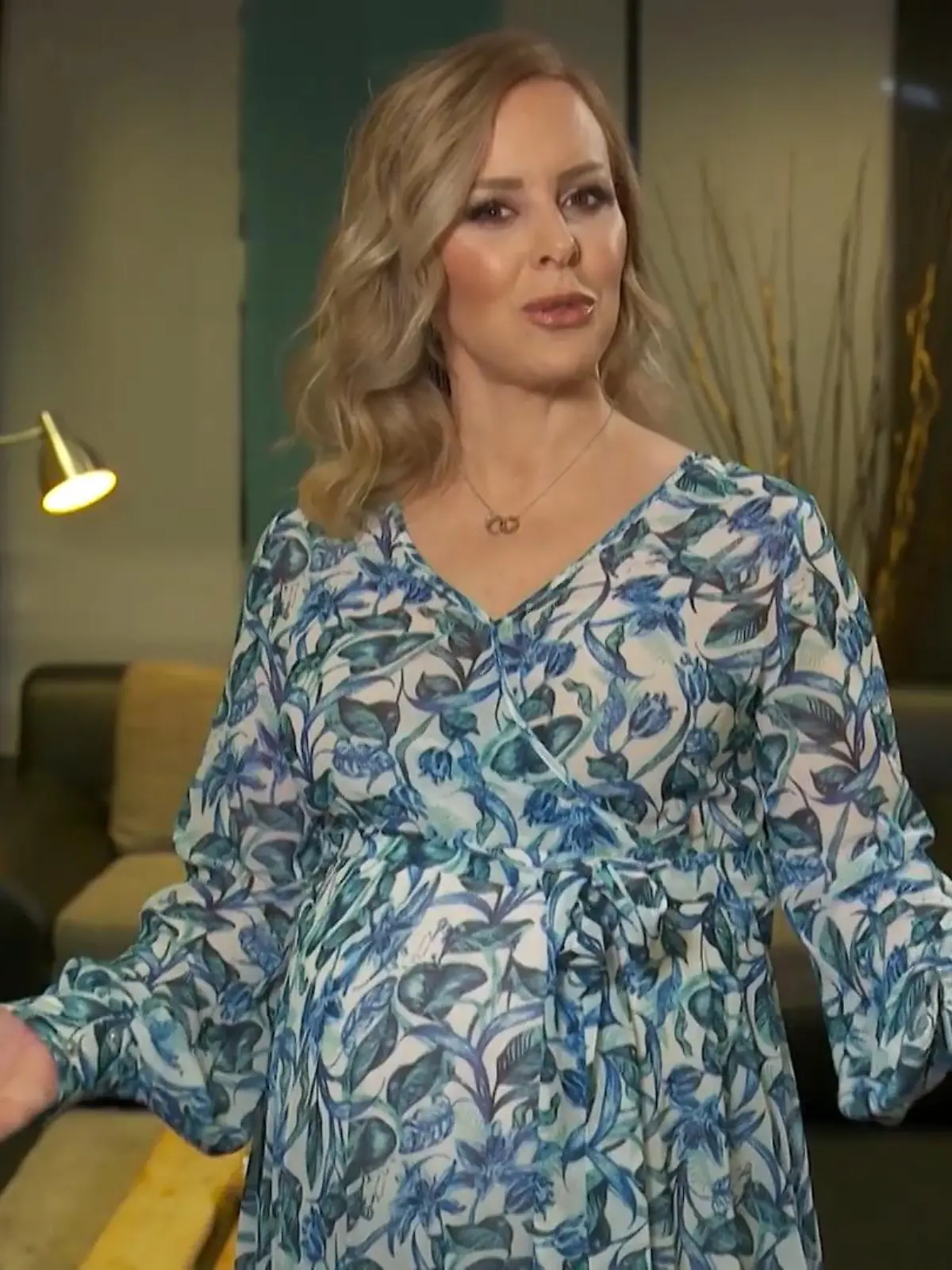 Bild zu: "Isabel Edvardsson genießt ihre 2. Schwangerschaft"