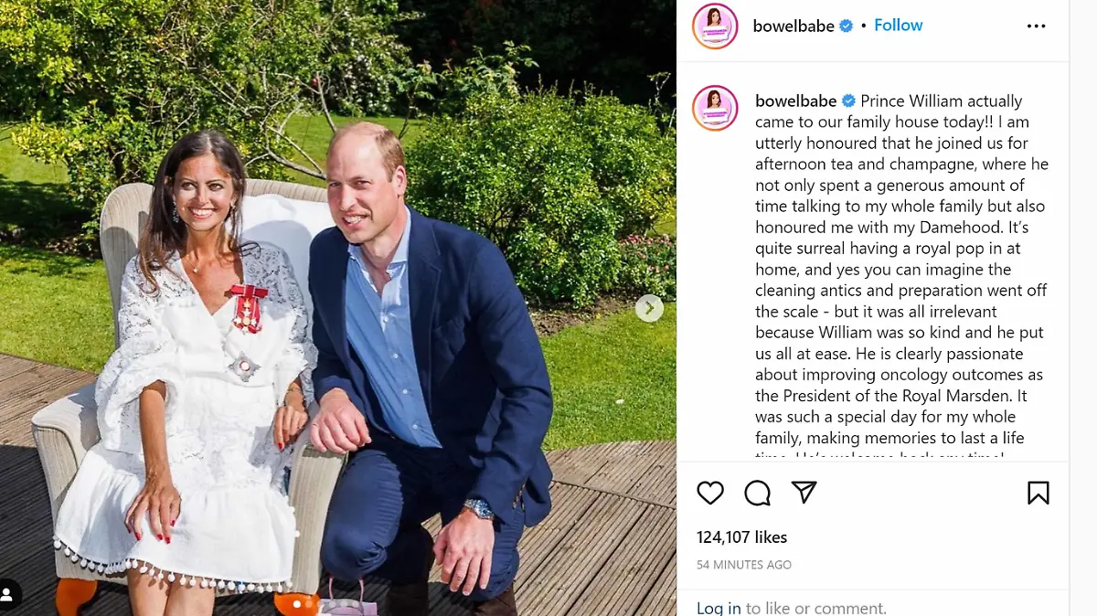ARCHIV - 13.05.2022, Großbritannien, NA: HANDOUT - Screengrab aus dem Instagram-Feed von Deborah James/Bowelbabe zeigt Prinz William, Herzog von Cambridge, zu Besuch bei der Familie von Deborah James, die mit dem Titel «Dame» geehrt worden ist. Die im Endstadium an Krebs erkrankte britische Radiomoderatorin Deborah James hat ihren Ritterorden persönlich von Prinz William überreicht bekommen. (zu dpa "Sterbenskranke BBC-Moderatorin hat Angst vor dem Einschlafen) Foto: Deborah James/Bowelbabe/Instagram/PA Media/dpa - ACHTUNG: Nur zur redaktionellen Verwendung im Zusammenhang mit einer aktuellen Berichterstattung über den Besuch von Prinz William bei Deborah James und nur mit vollständiger Nennung des vorstehenden Credits +++ dpa-Bildfunk +++