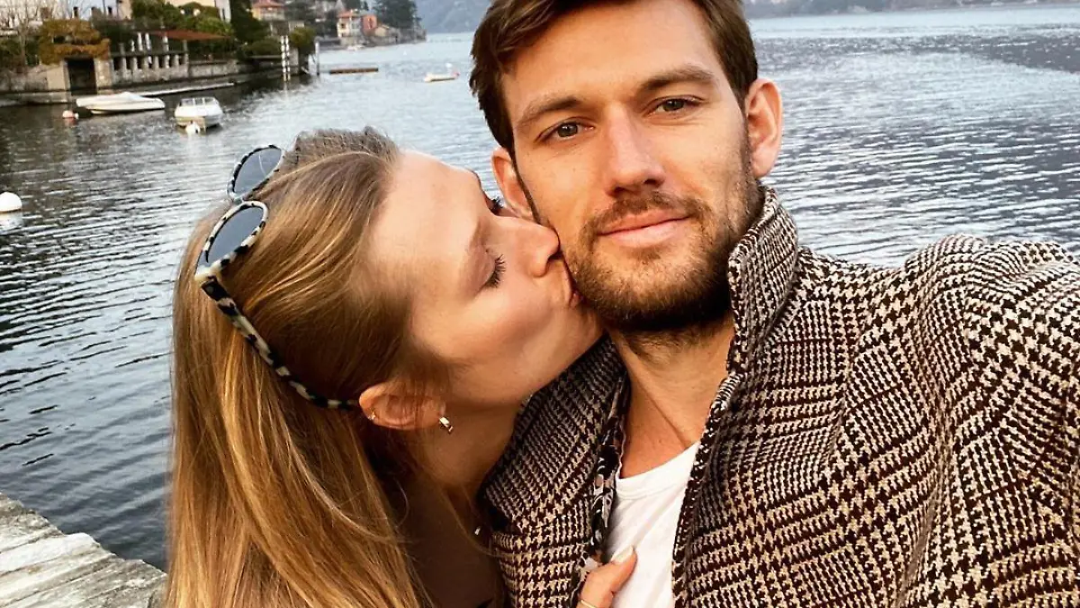 Toni Garrn und Alex Pettyfer