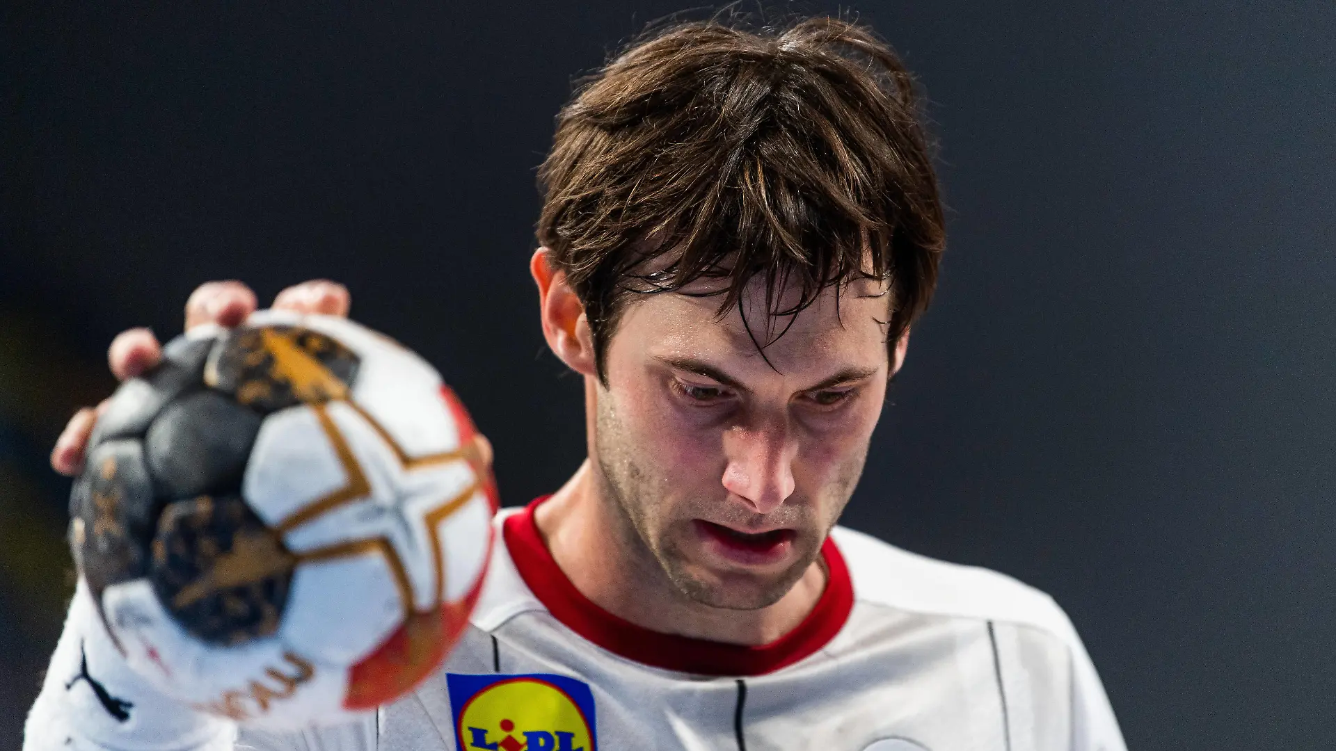 210119 Uwe Gensheimer of Germany during the 2021 IHF World Handball Championship match between Germany and Hungary on January 19, 2021 in Giza. Photo: Mathias Bergeld / BILDBYRAN / COP 200 / MB0095 handball handboll handball germany tyskland ungern hungary bbeng vm handball-vm handbolls-vm ihf handball World Championship, WM, Weltmeisterschaft world handball championship 2021 world championship 2021 *** 210119 Uwe Gensheimer of Germany during the 2021 IHF World Handball Championship match between Germany and Hungary on January 19, 2021 in Giza Photo Mathias Bergeld BILDBYRAN COP 200 MB0095 handball handboll handball germany germany ungern hungary bbeng vm handball vm handbolls vm ihf handball world championship world handball championship 2021 world championship 2021, PUBLICATIONxNOTxINxSWExNORxAUT Copyright: MATHIASxBERGELD BB210119MB024