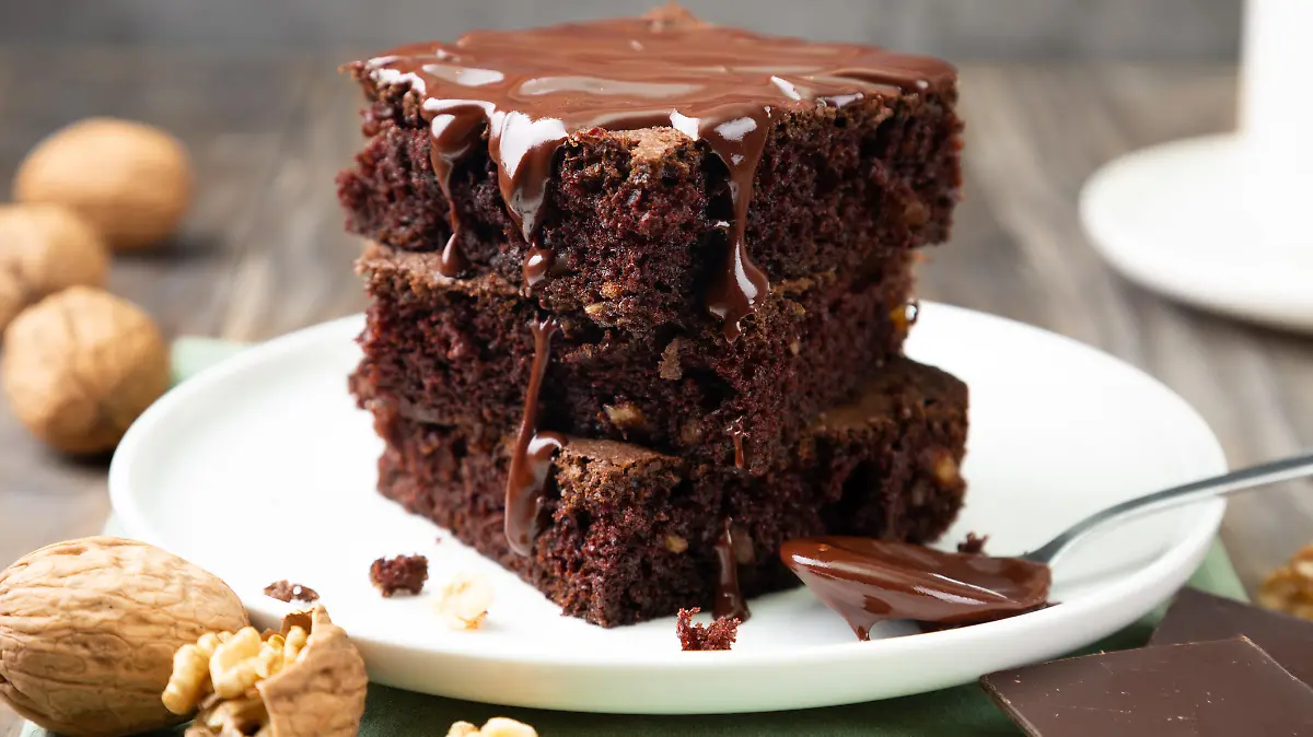 Walnuss-Schokobrownies mit Hermann-Teig