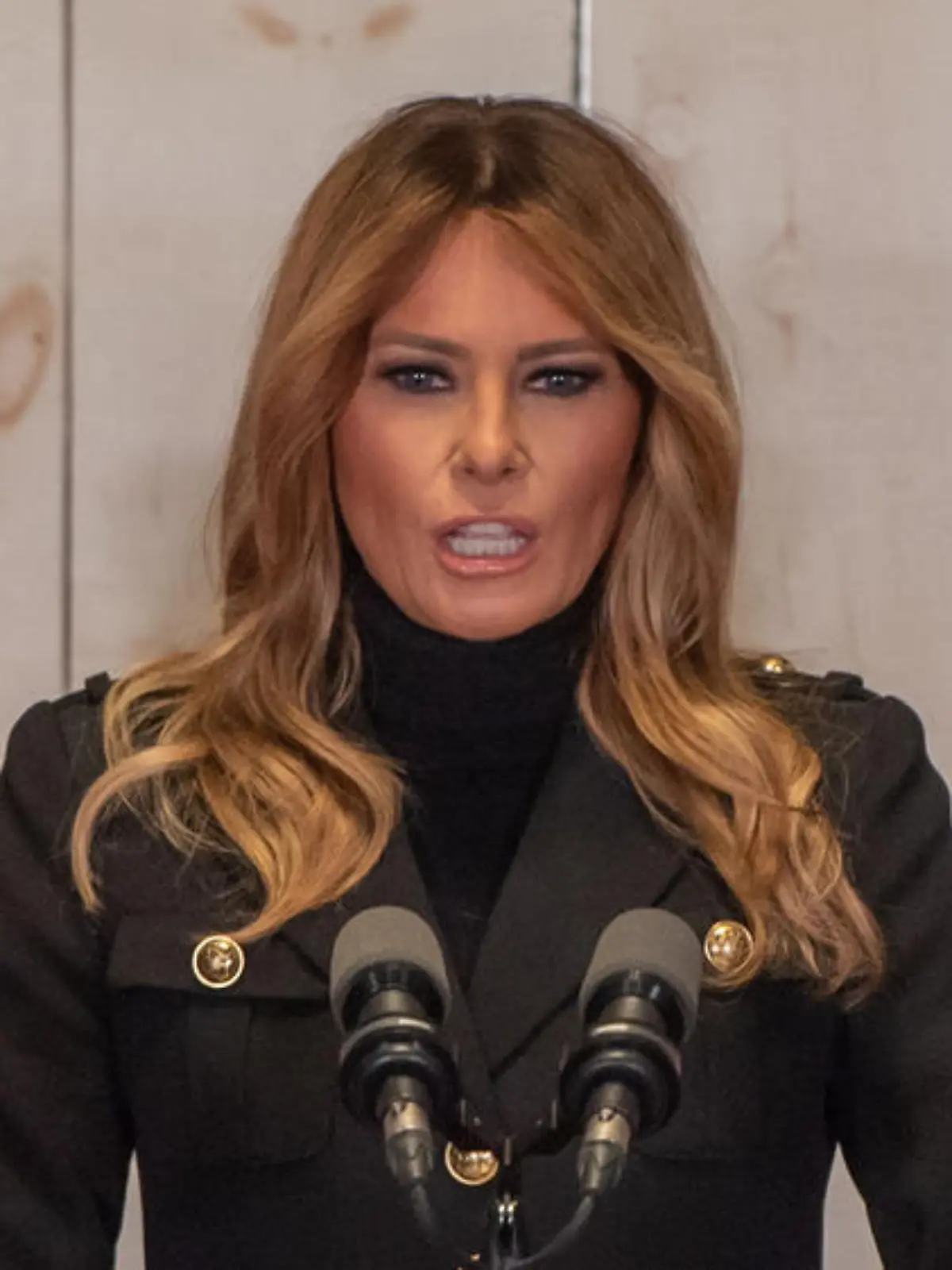 First Lady Melania Trump verabschiedet sich mit aufgezeichneter Rede