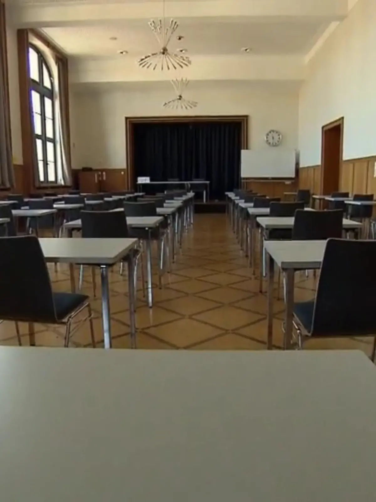 Bild zu: "Lehrerverband fordert neue Aufgaben"