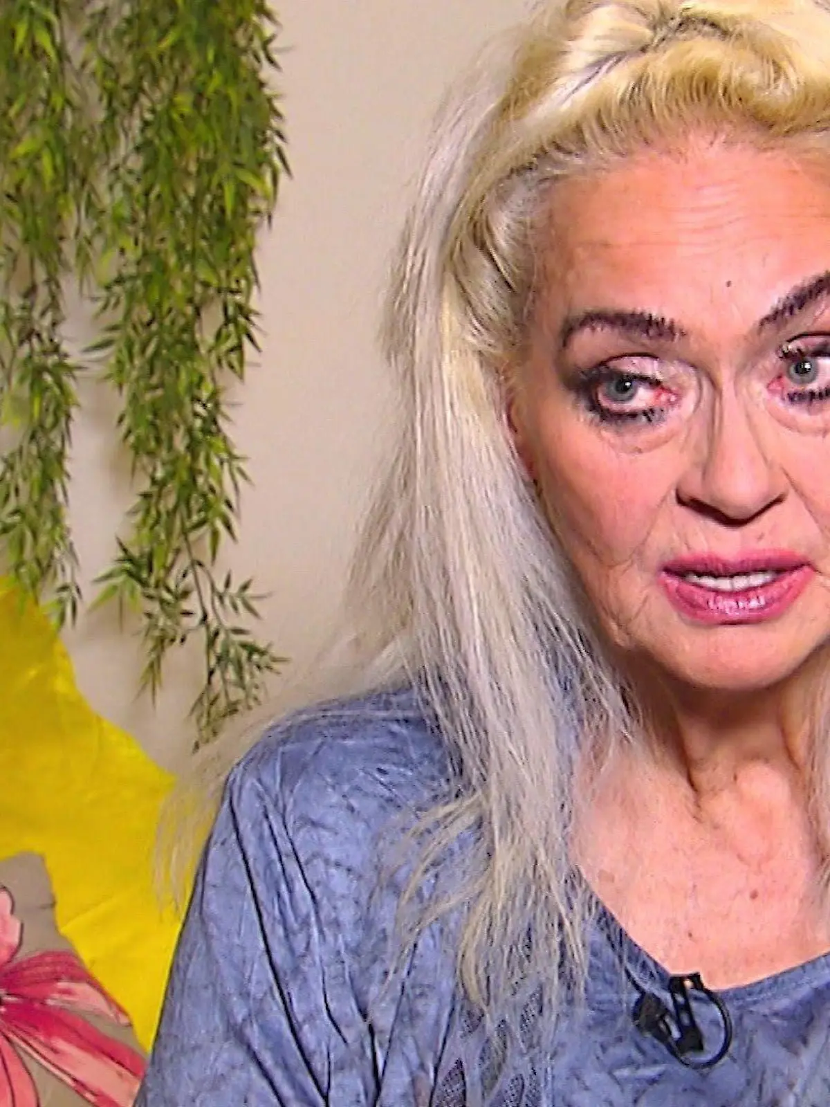Ex-Playmate Bea Fiedler im RTL-Interview.