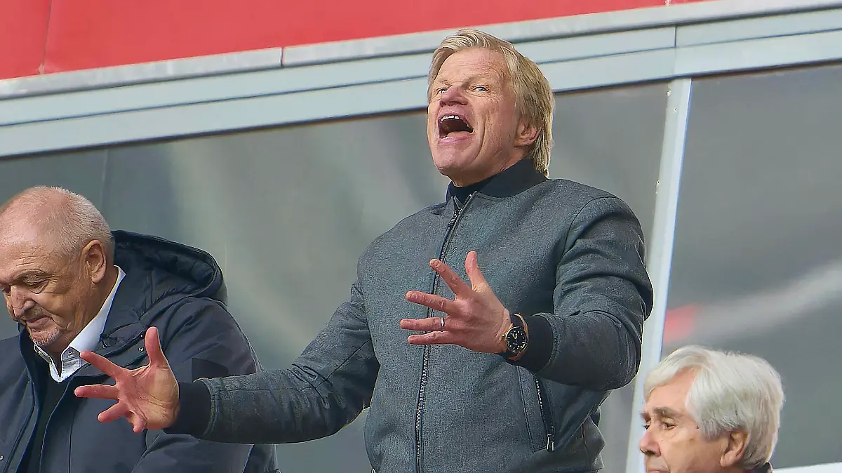 Oliver KAHN, FCB CEO, Vorstandsvorsitzender der FC Bayern München AG, angry in the last minutes of the match FC BAYERN MUENCHEN - TSG 1899 HOFFENHEIM 1.German Football League on Apr 15, 2023 in Munich, Germany. Season 2022/2023, matchday 28, 1.Bundesliga, FCB, BVB, München, 28.Spieltag.