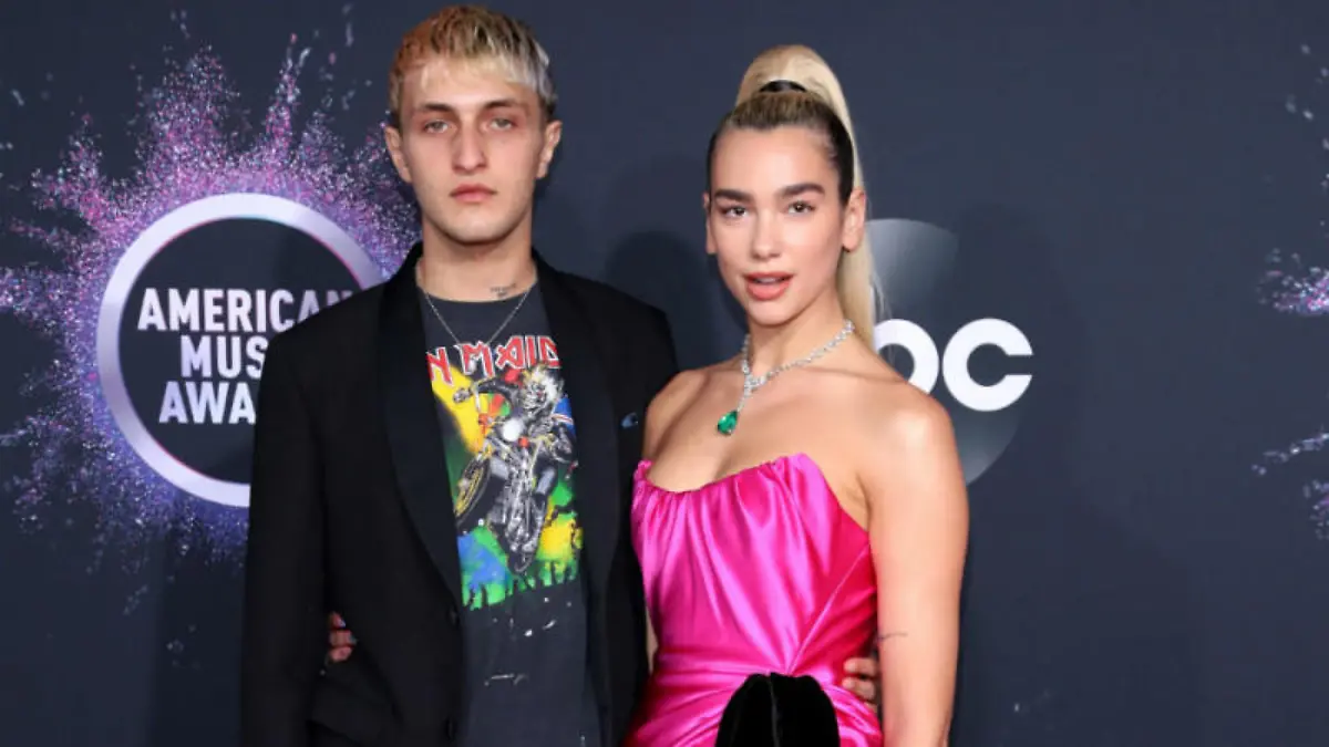 Anwar Hadid beeindruckte Dua Lipa mit seinen Kochkünsten