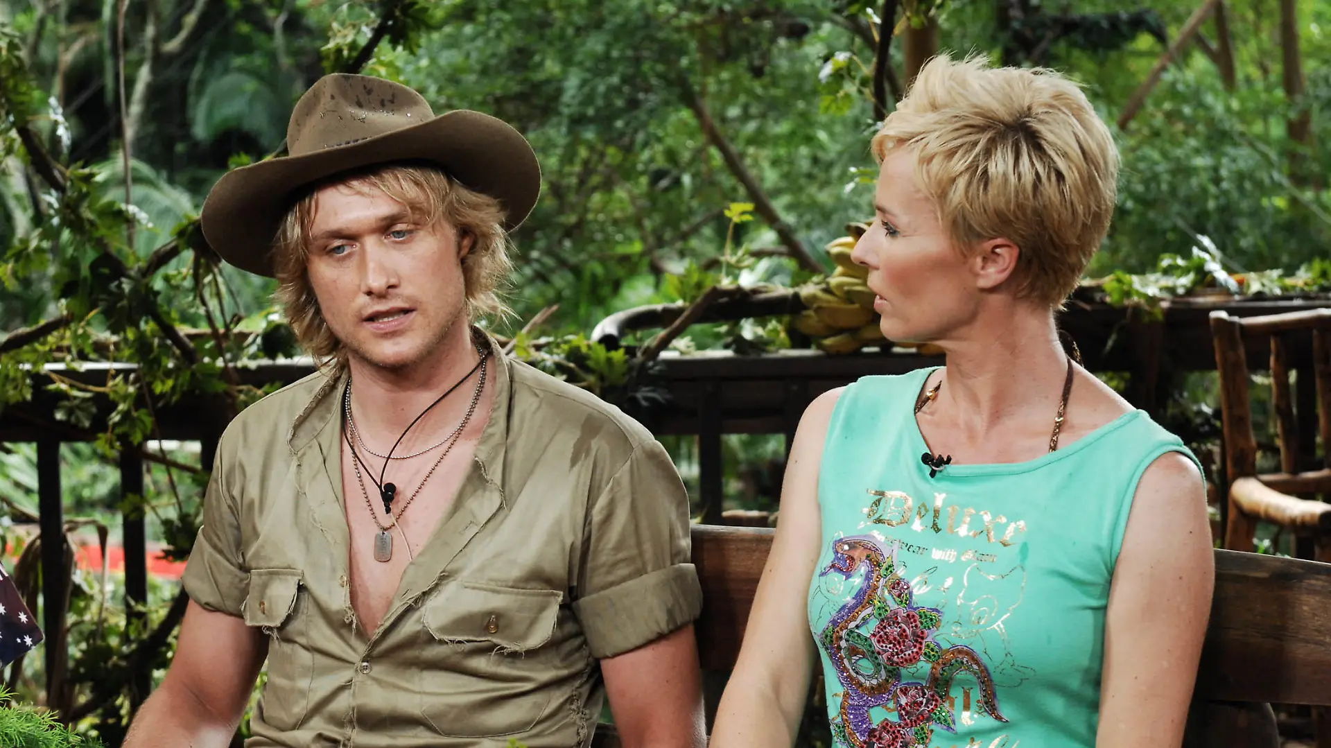 Im großen Finale von "Ich bin ein Star - Holt mich hier raus!" wählten die Zuschauer Nico Schwanz auf den dritten Platz. Im Baumhausstudio unterhält er sich mit Sonja Zietlow # Foto: RTL / Stefan MenneAbdruck honorarfrei bei Quellenangabe, Foto: RTL / Stefan Menne - Die honorarfreie Nutzung des Bildmaterials ist nur im Zusammenhang mit der angegeben RTL-Sendung und/oder programmbezogener redaktioneller Berichterstattung erlaubt. Eine Nutzung für das Internet ist nur mit folgendem Hinweis und Verlinkung gestattet: Alle Infos zu "Ich bin ein Star - Holt mich hier raus!" im Special bei RTL.de [LINK]: http://www.rtl.de/tv/ibes.php. Die Nutzung von Bildmaterial in digitalen elektronischen Programmführern wird nicht erlaubt. Benutzung für Poster nur mit Sendehinweis gestattet. 