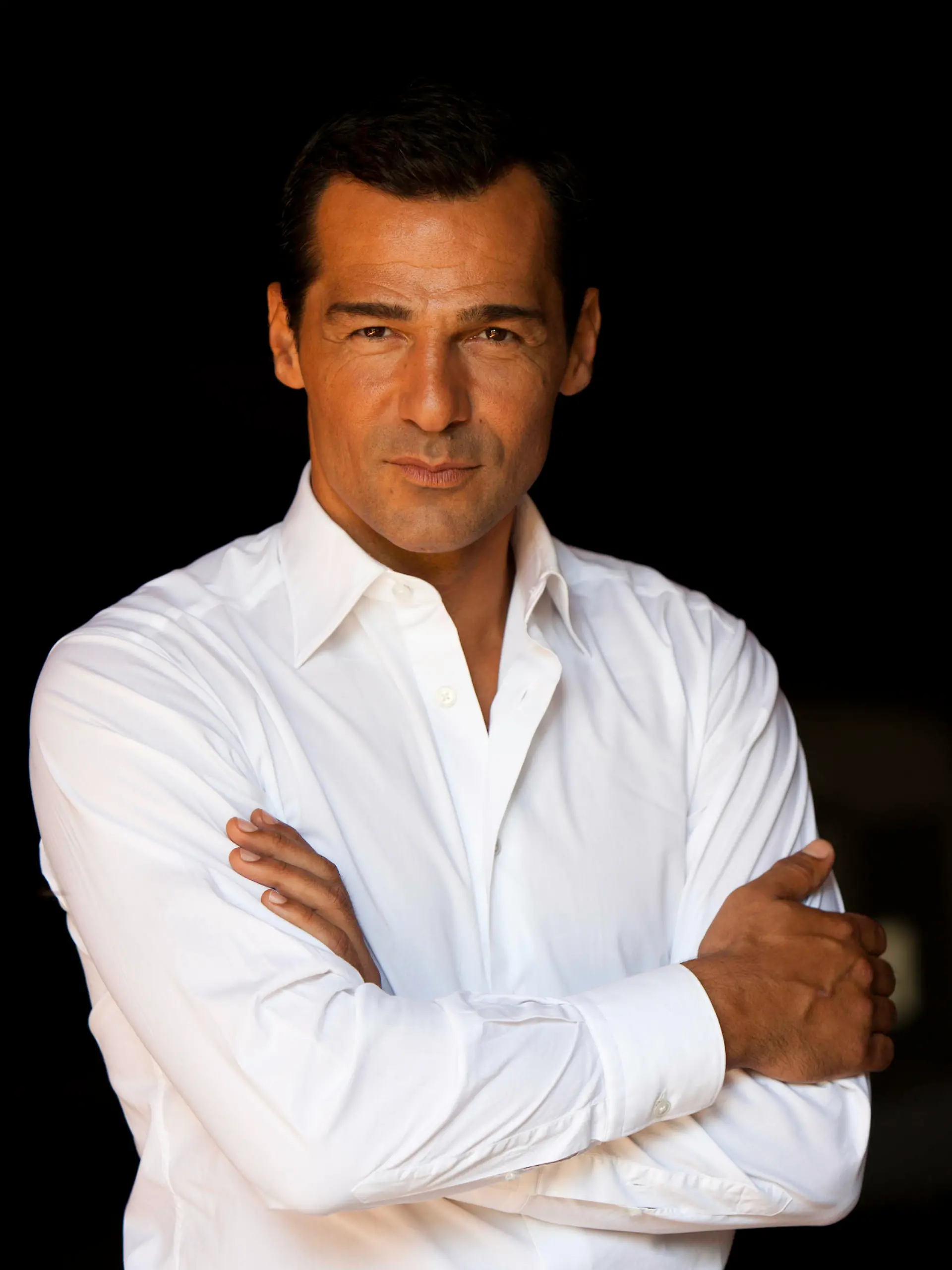 Erol Sander Pressefoto Credit Peter Weissböck.JPG