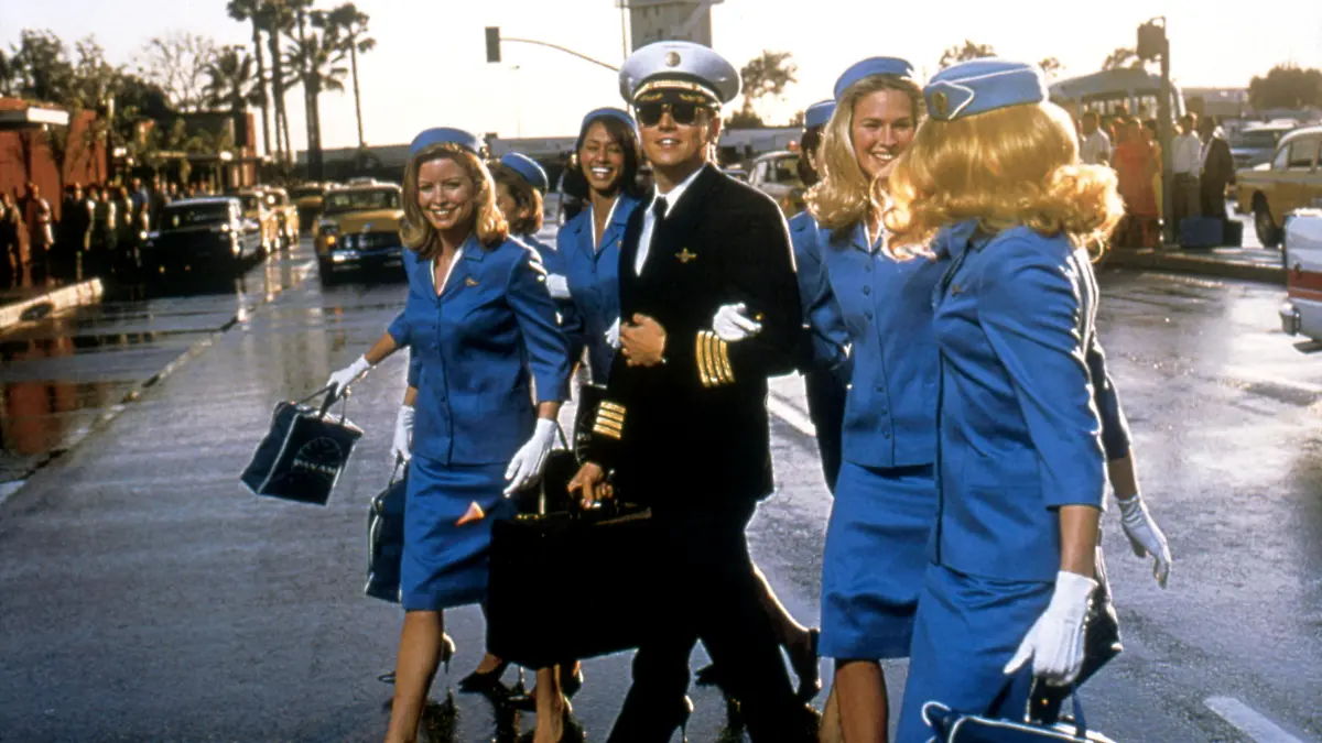 Arrete moi si tu peux Catch me if you can 2003 Real Steven Spielberg Leonardo DiCaprio. Collection Christophel / RnB DreamWorks SKG / Kemp Company / Splendid Pictures PUBLICATIONxINxGERxSUIxAUTxONLY Arrete moi si tu peux 2003 RnB_004 NUR REDAKTIONELLE NUTZUNG & REDAKTIONELLE BUCHCOVER NUR IM KONTEXT DER FILMBERICHTERSTATTUNG